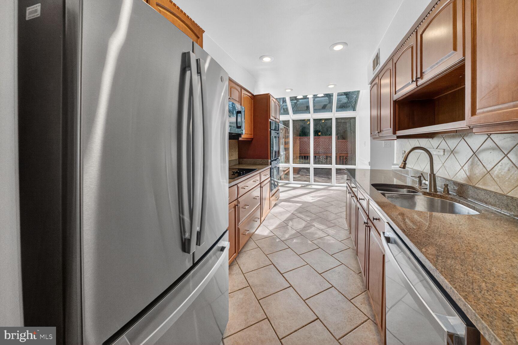 FALLSREACH - Residential