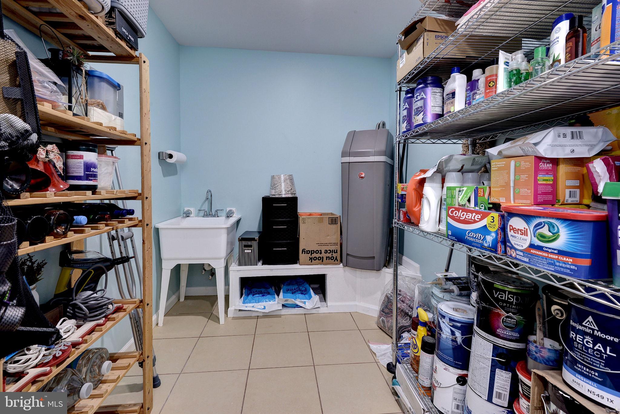 WELLINGTON - Residential