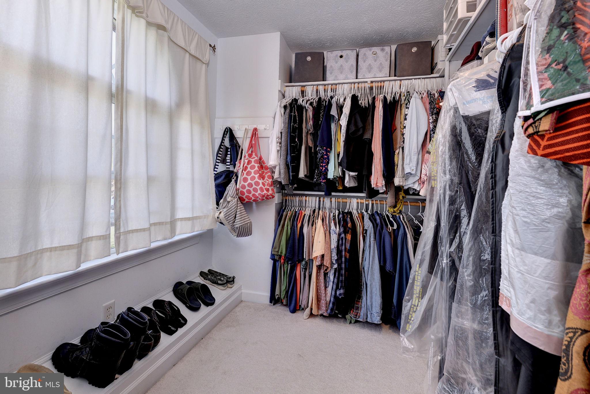 WELLINGTON - Residential