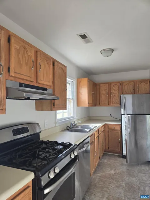 1750 Rosser Ave Unit 128A BRANDON LADD CI, Waynesboro, VA MLS: 663738
