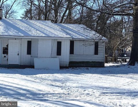 161 KINSLEY ROAD PEMBERTON NJ 08068