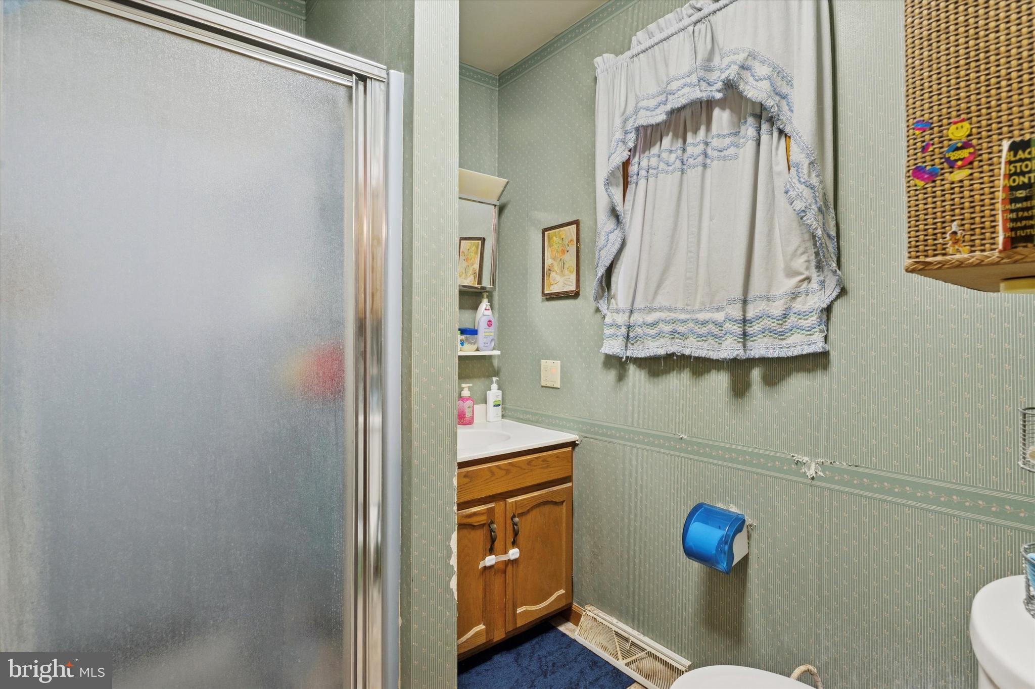 SPRING GLEN ACRES - Residential