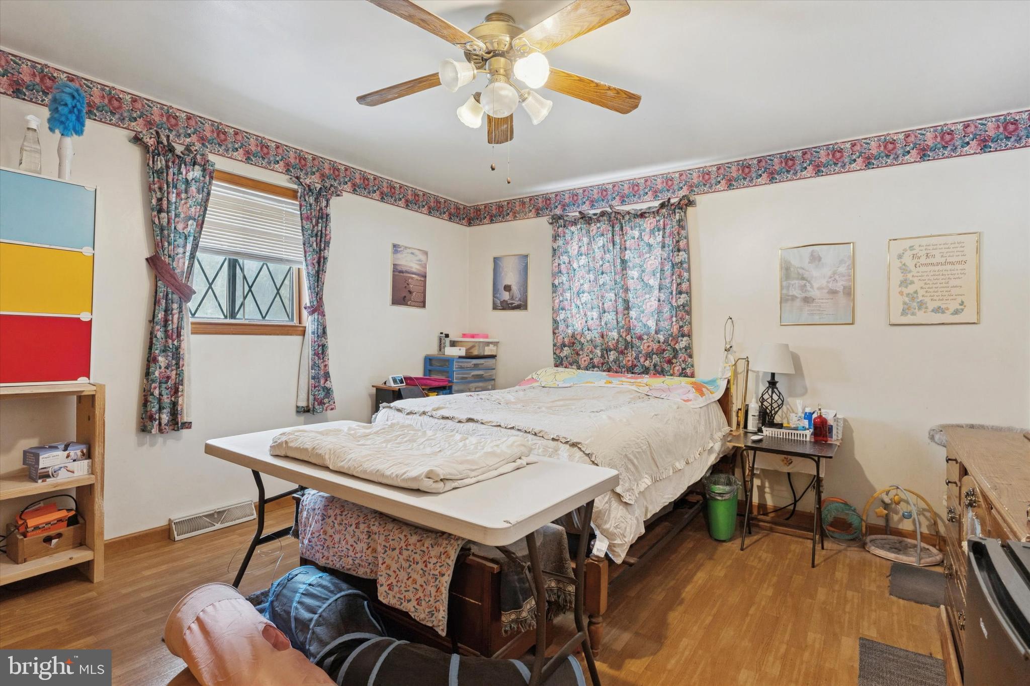 SPRING GLEN ACRES - Residential