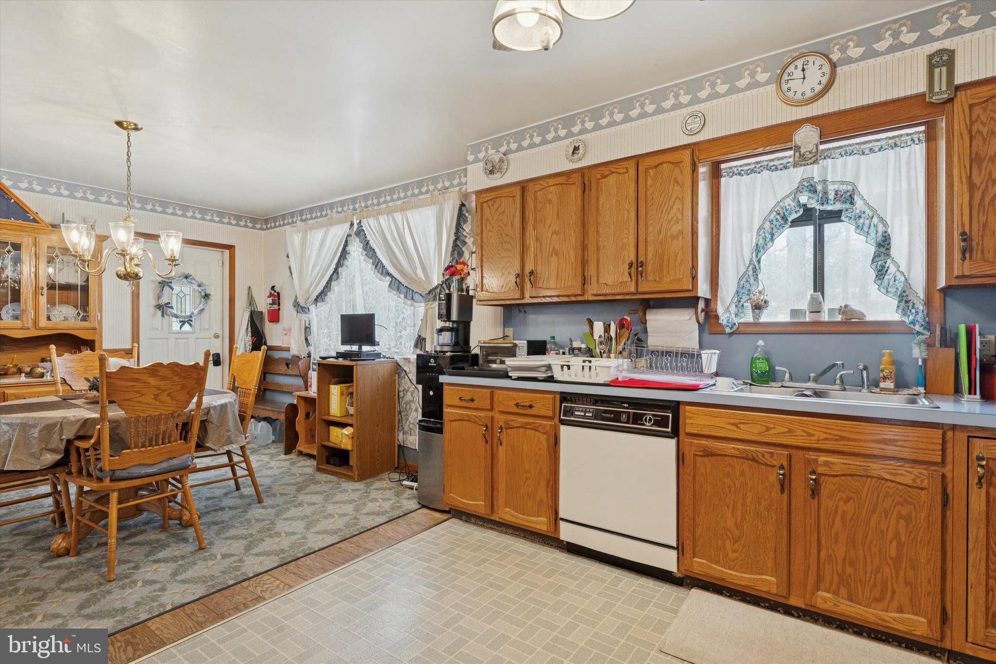 SPRING GLEN ACRES - Residential