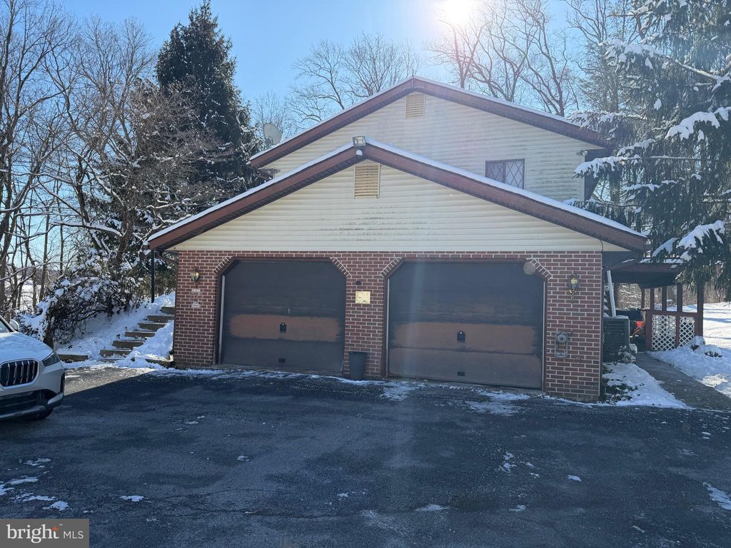 Photo of 128 Engletown Road, HONEY BROOK, PA 19344 (MLS # PACT2116294)