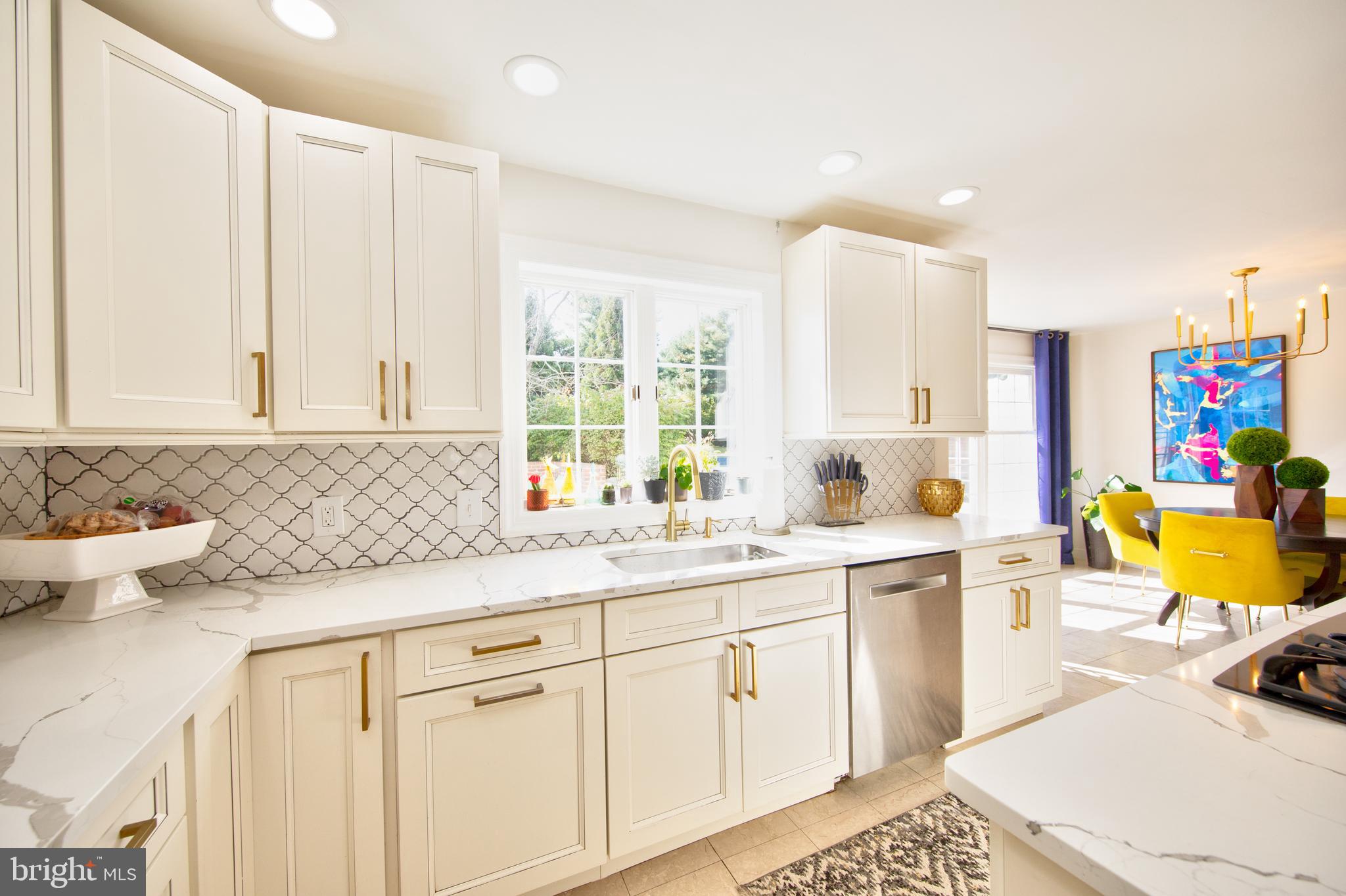 MARSHALL CREEK FAR - Residential