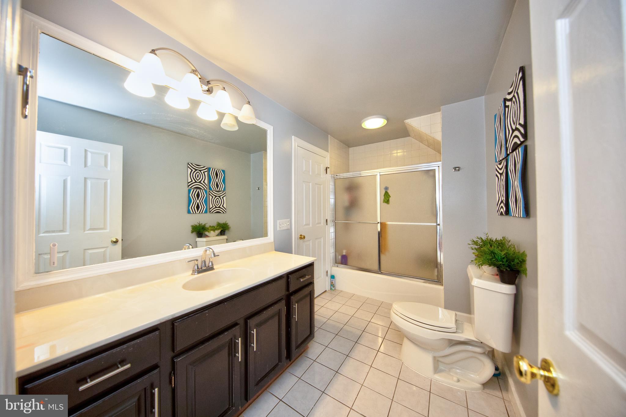 MARSHALL CREEK FAR - Residential