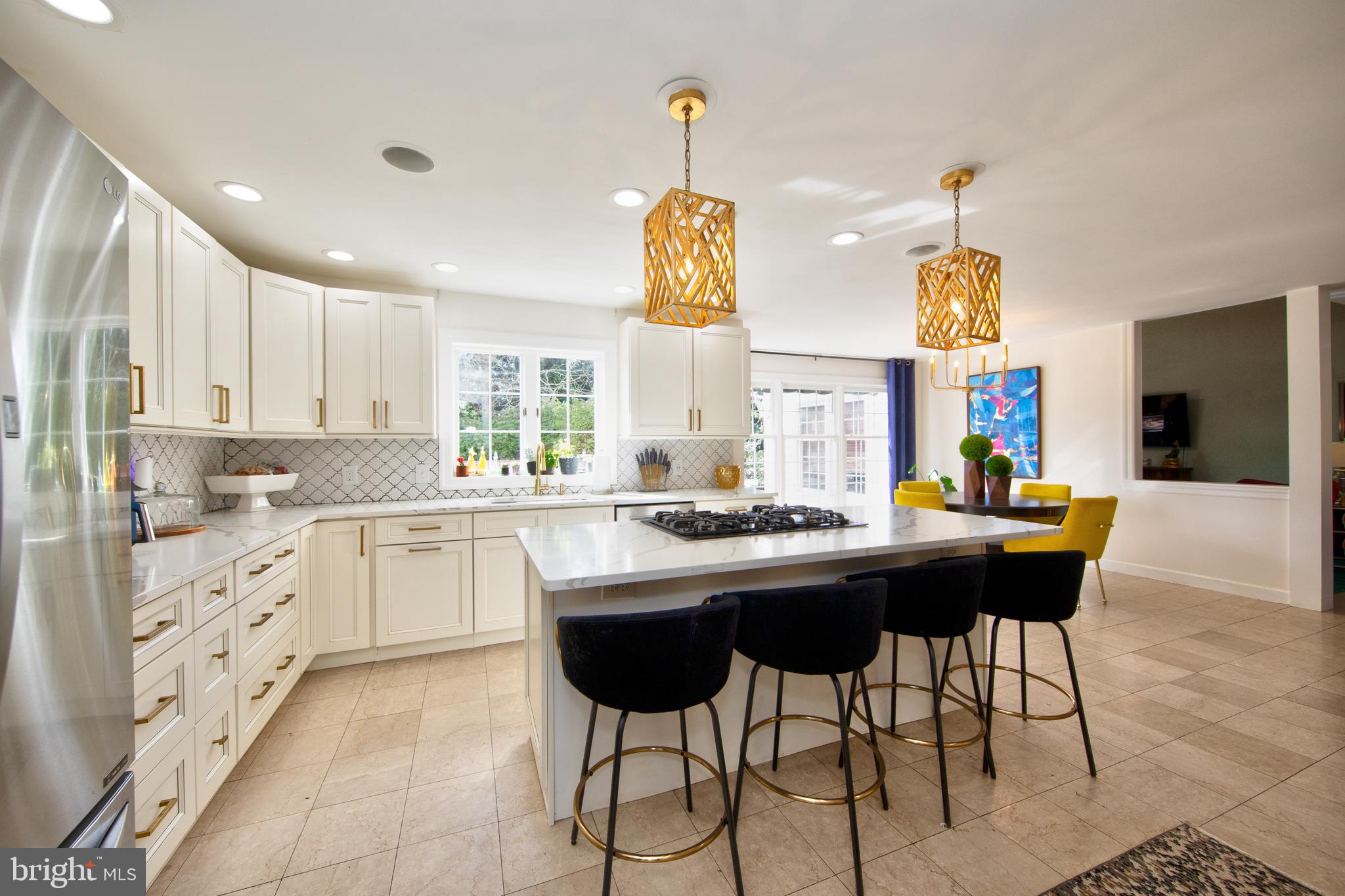 MARSHALL CREEK FAR - Residential