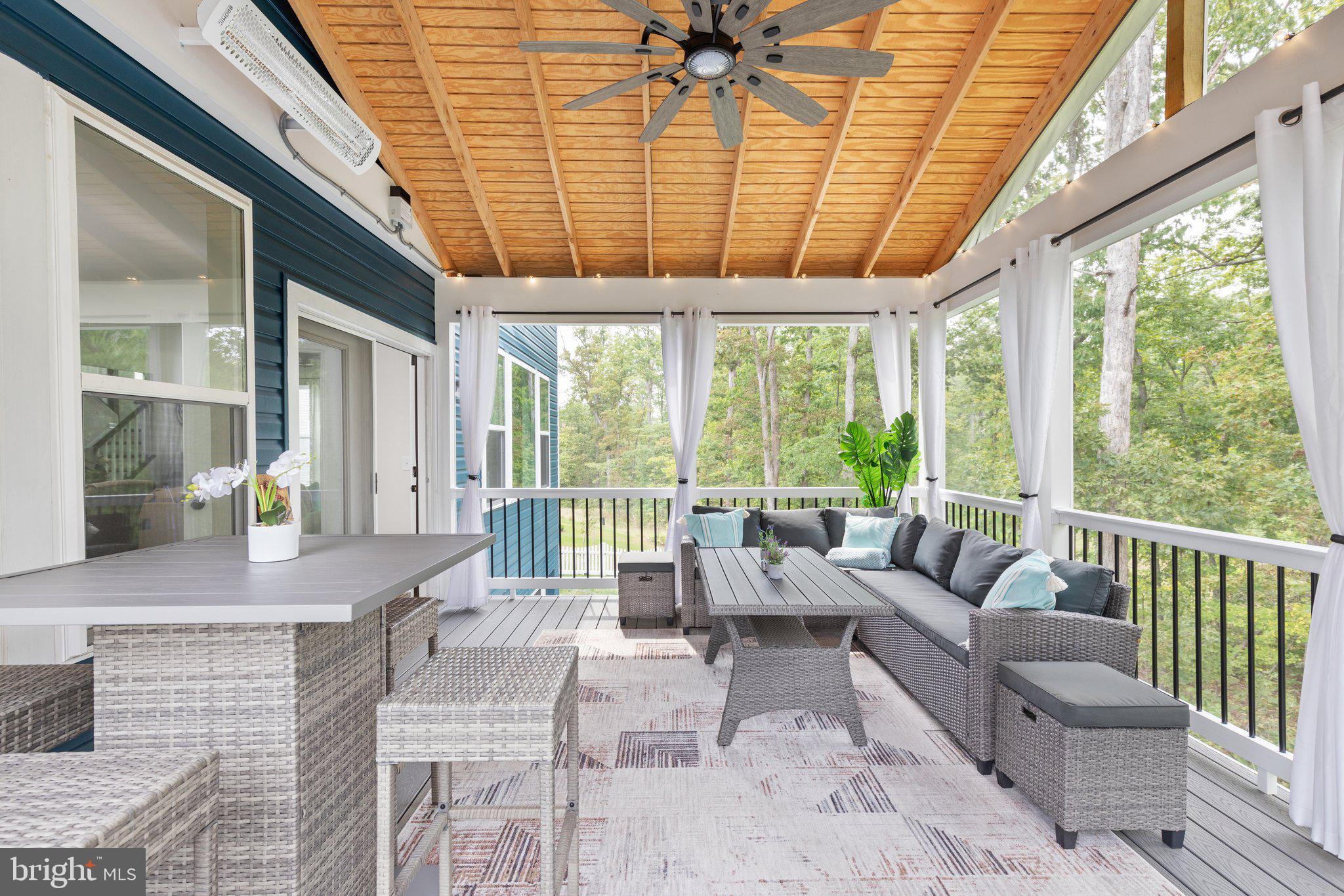 VIRGINIA CROSSING - Residential