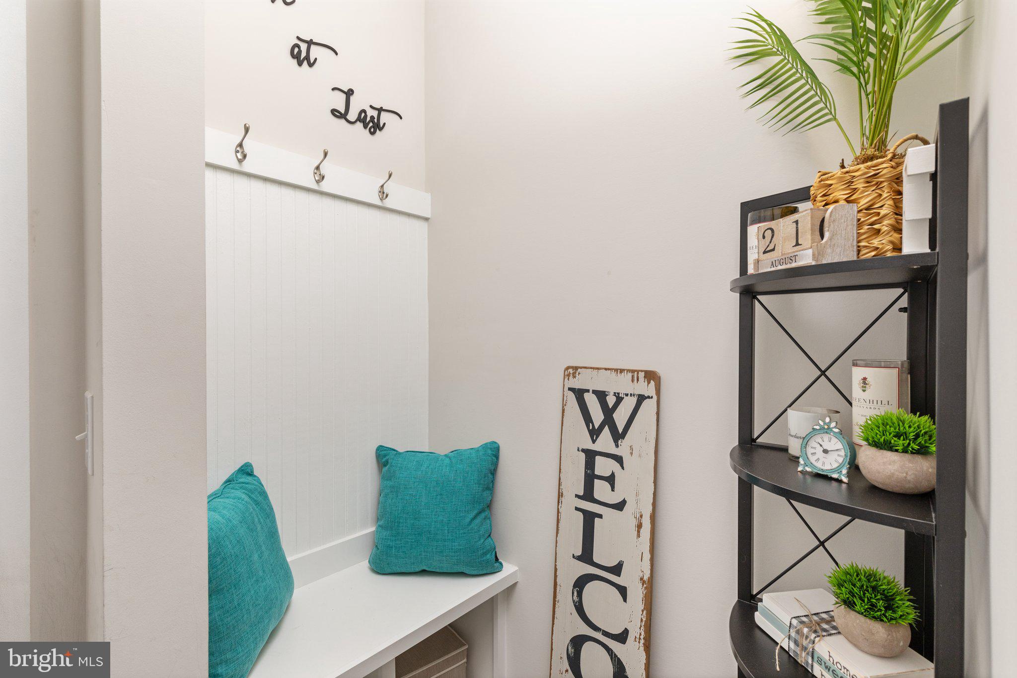 VIRGINIA CROSSING - Residential