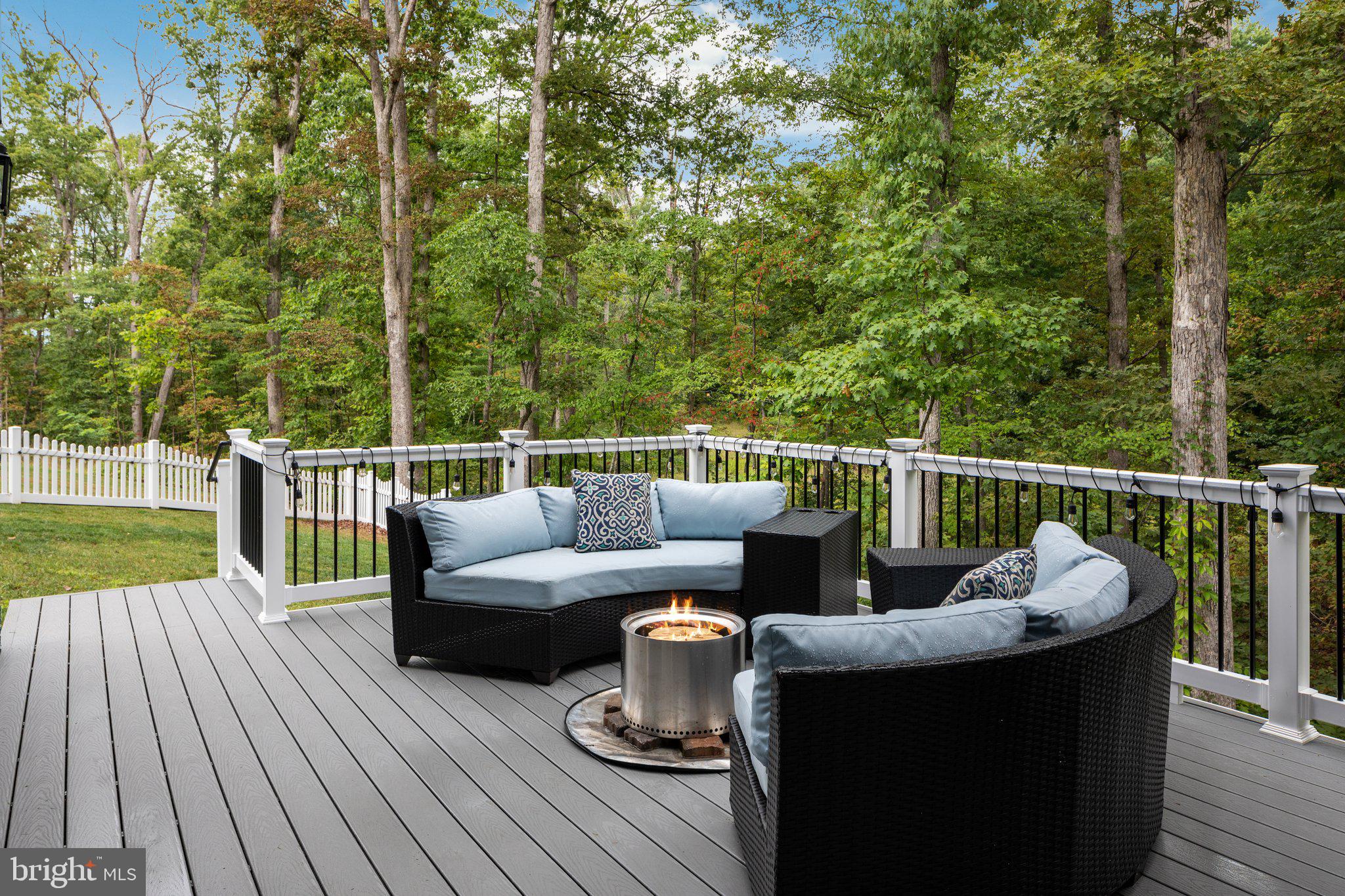 VIRGINIA CROSSING - Residential