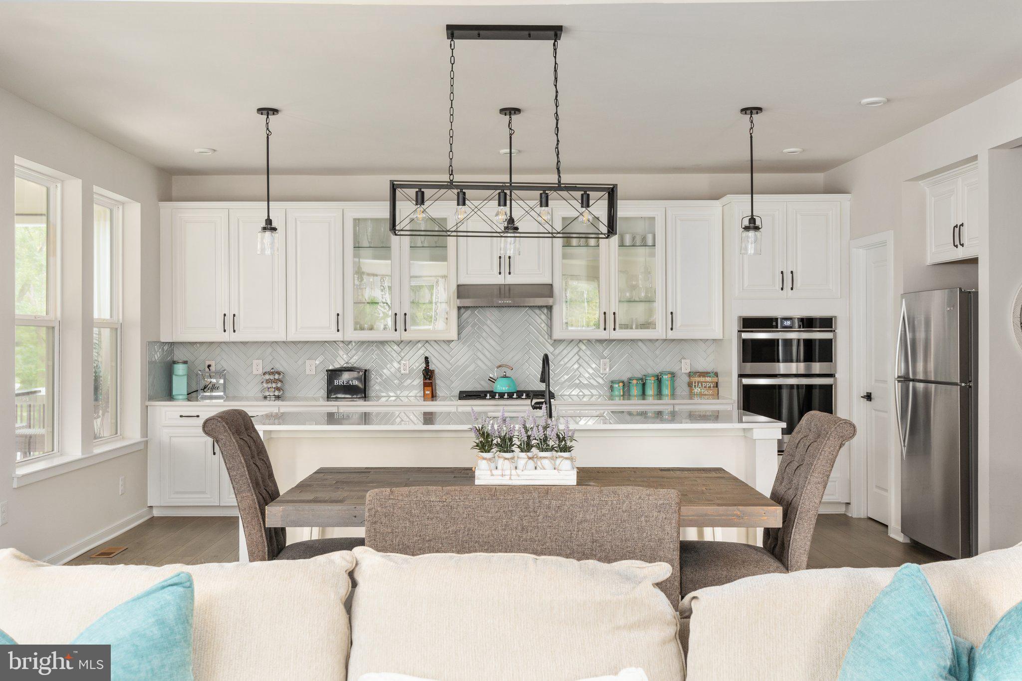 VIRGINIA CROSSING - Residential