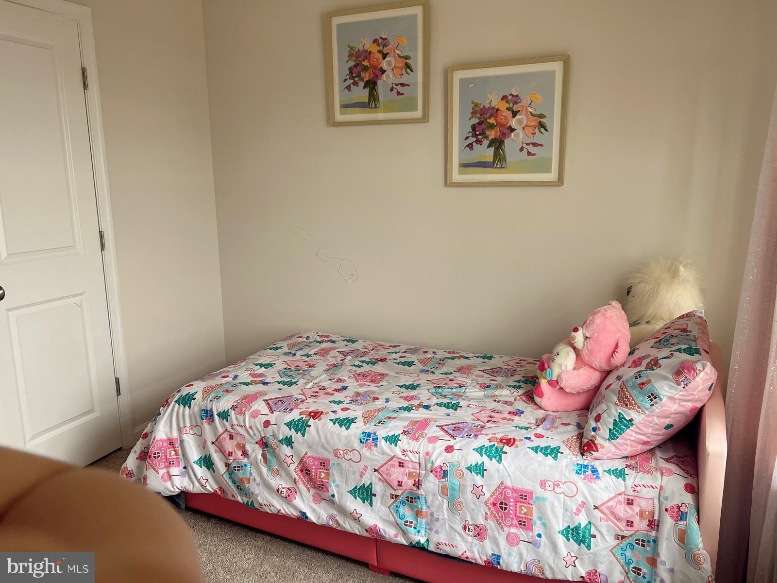 POTOMAC STATION MARKETPLACE - Residential