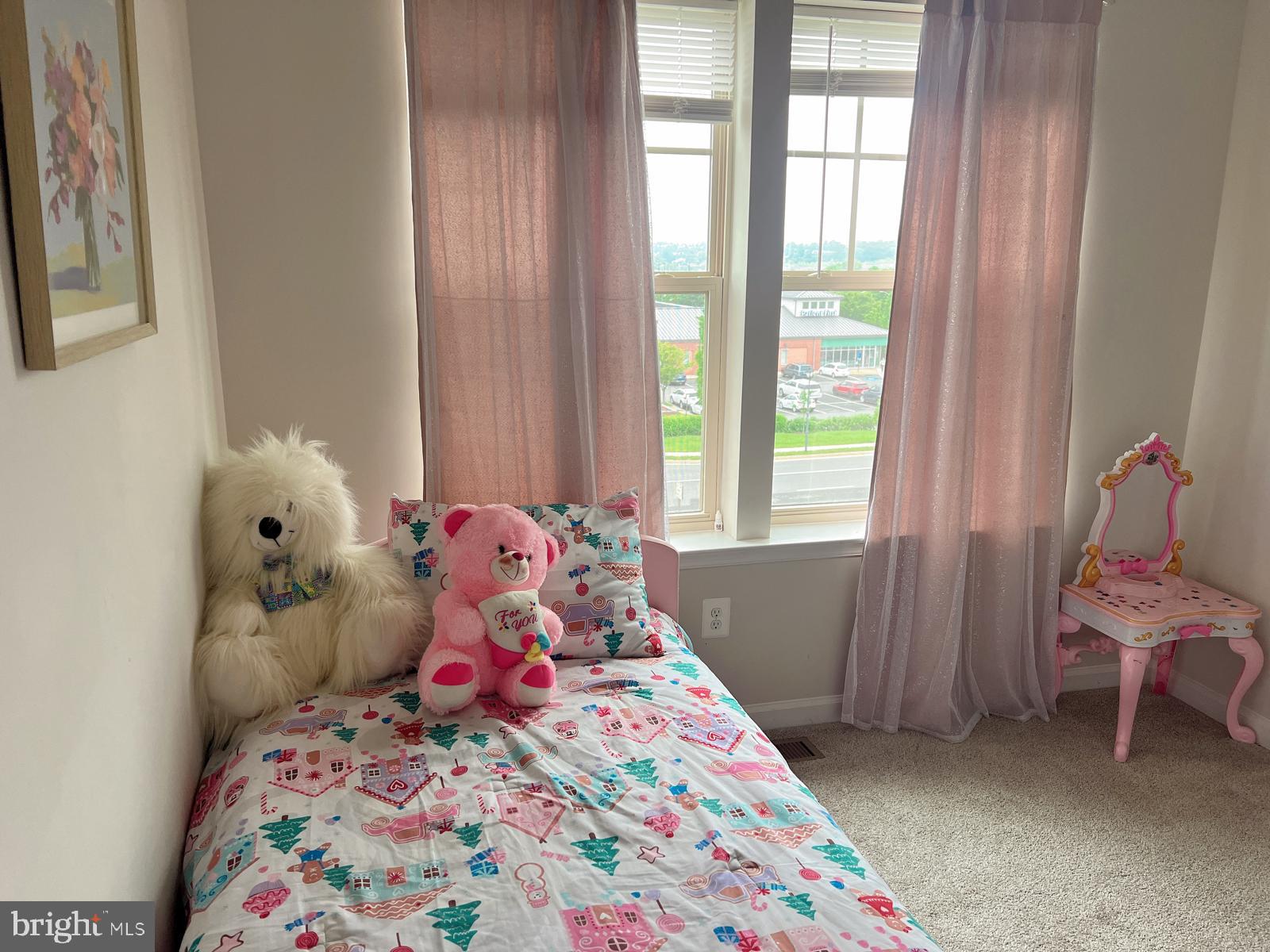 POTOMAC STATION MARKETPLACE - Residential