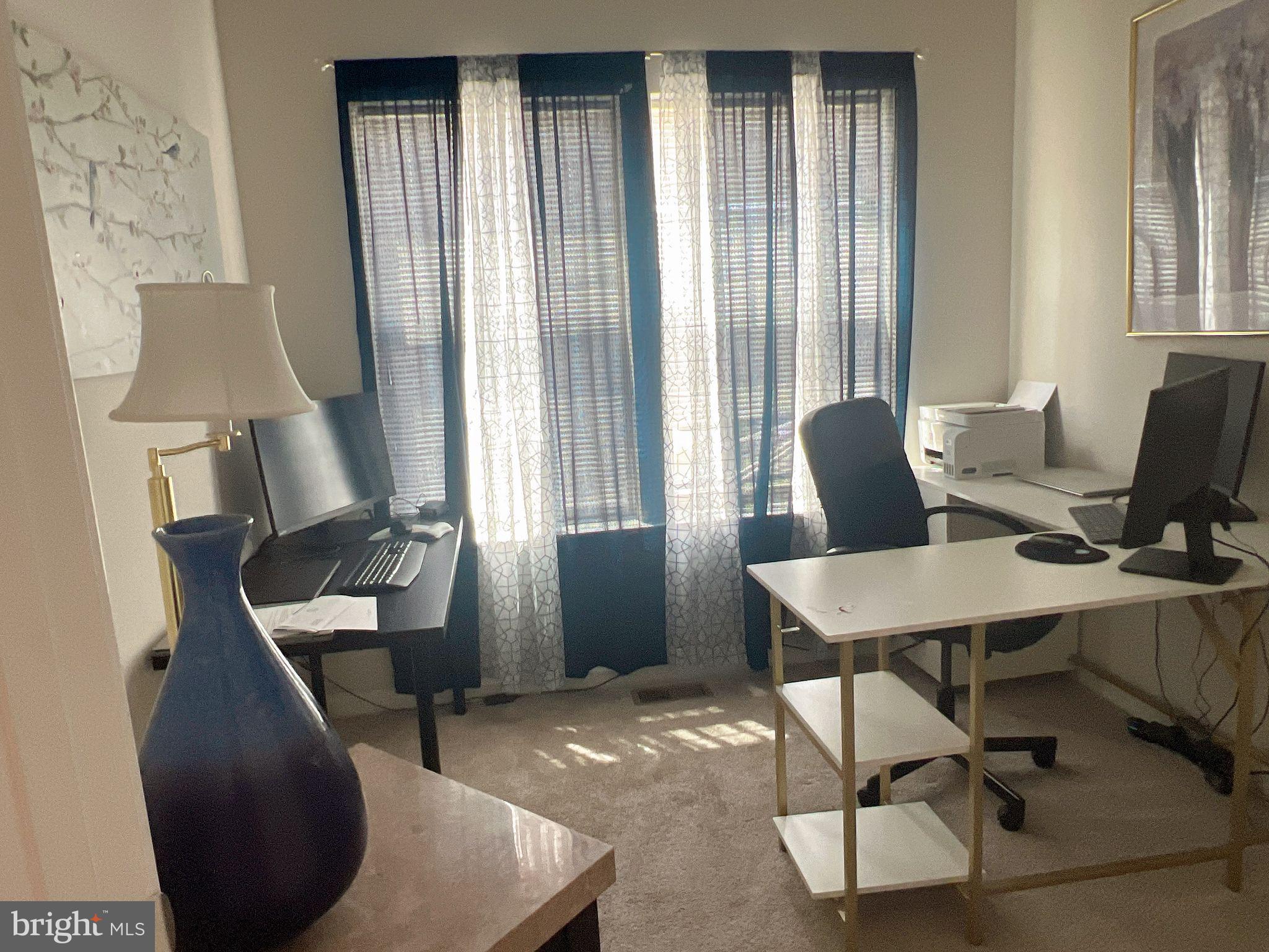 POTOMAC STATION MARKETPLACE - Residential