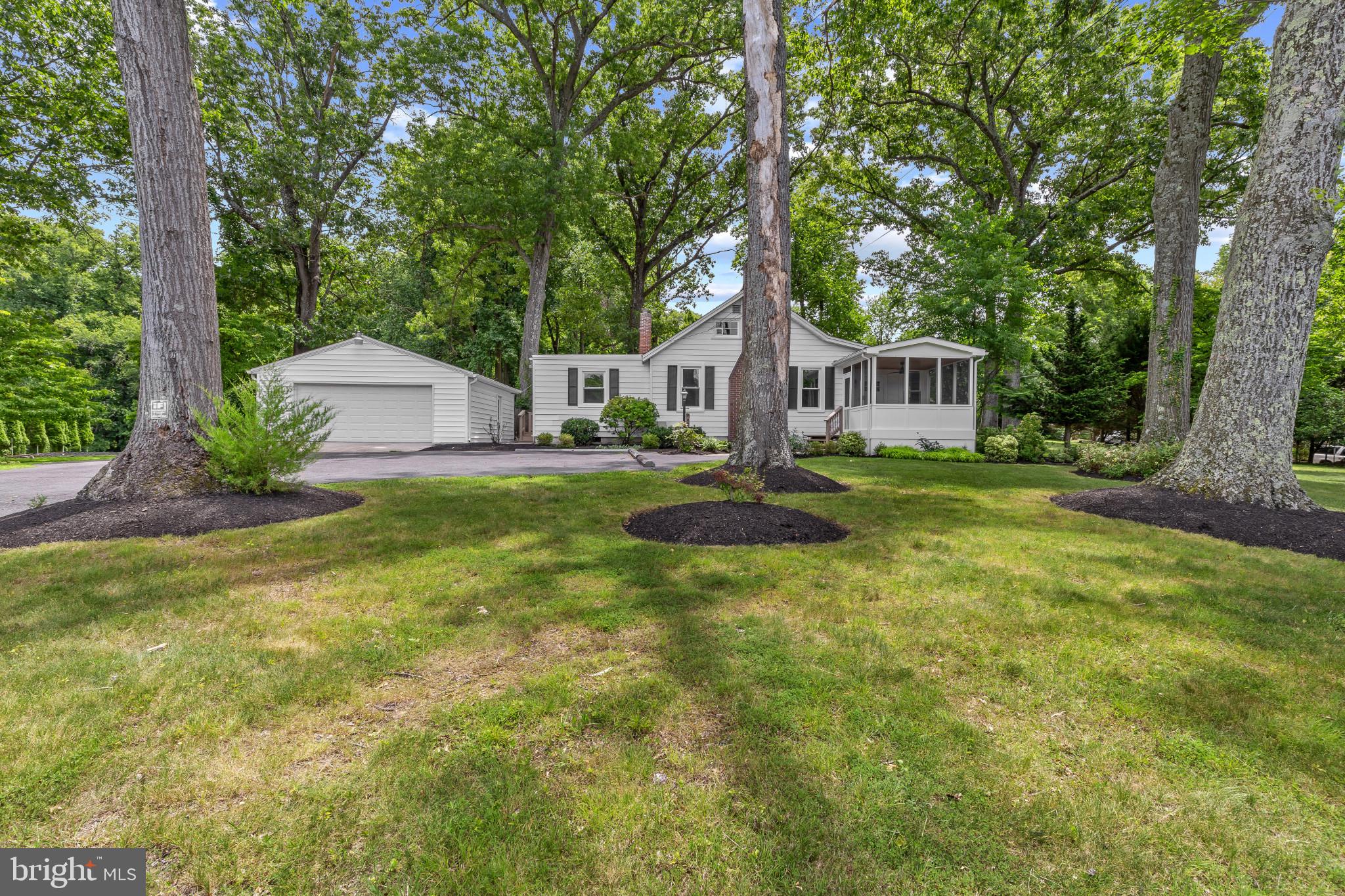 13777 NOTLEY ROAD