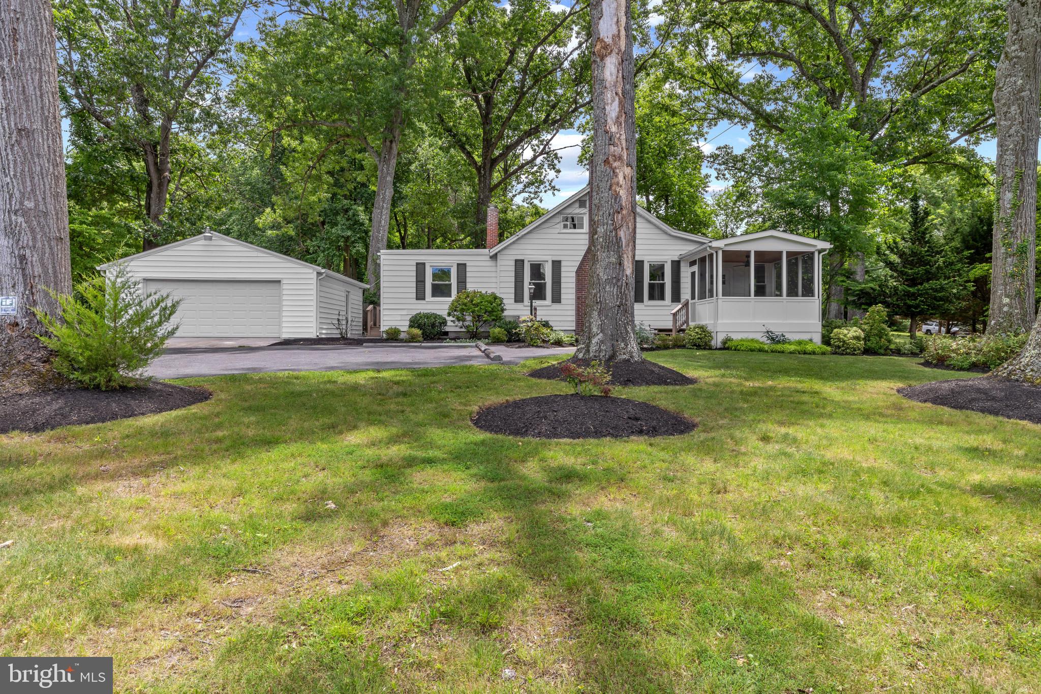 13777 NOTLEY ROAD
