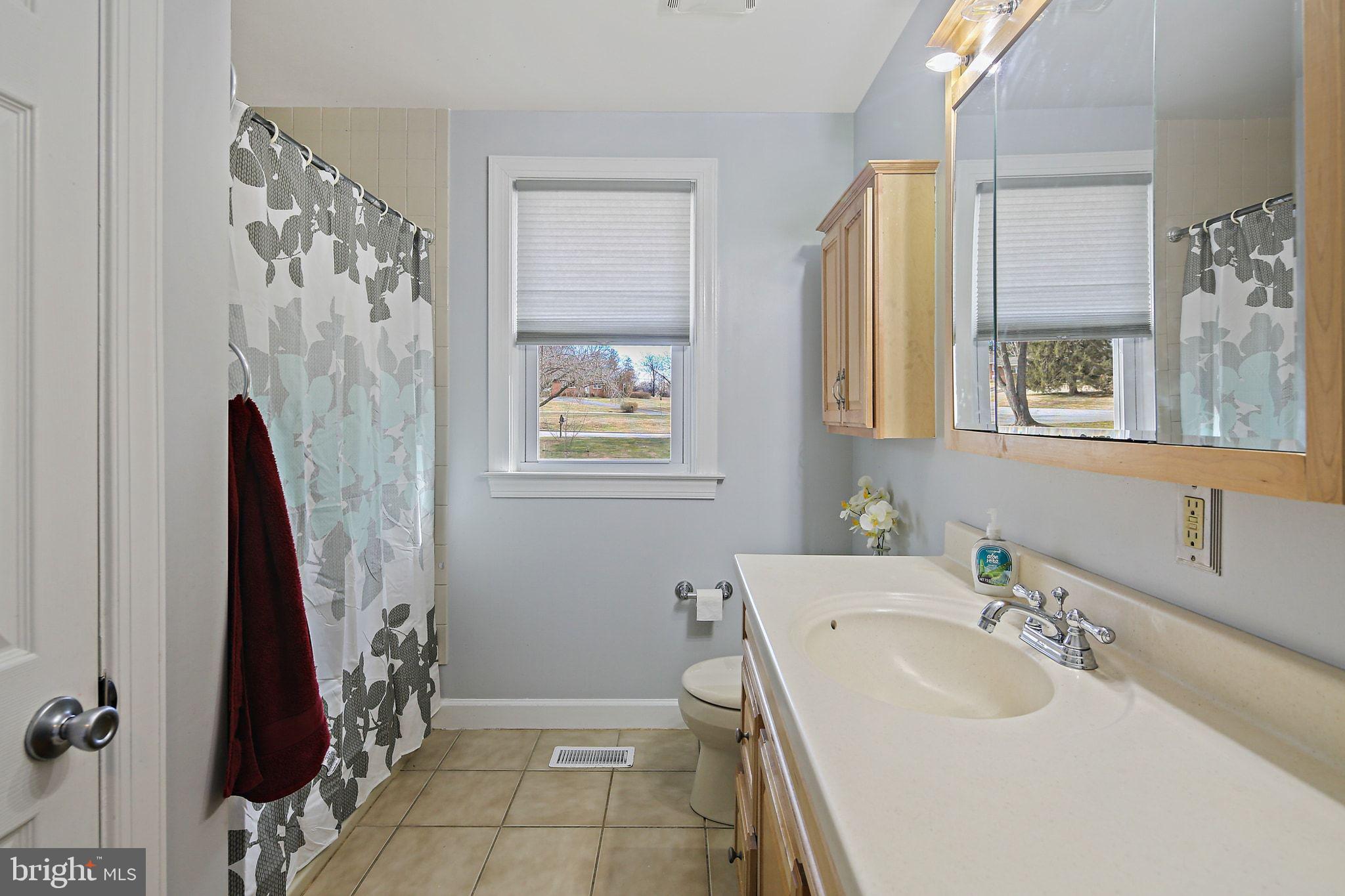 PINE ORCHARD MEADOWS - Residential