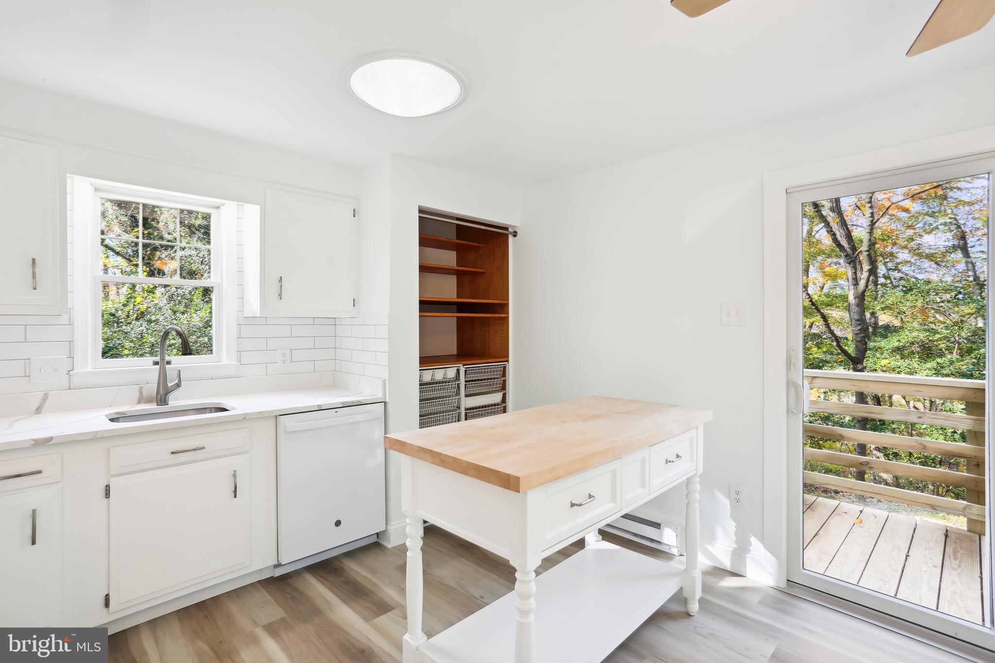 KEN GAR - Residential