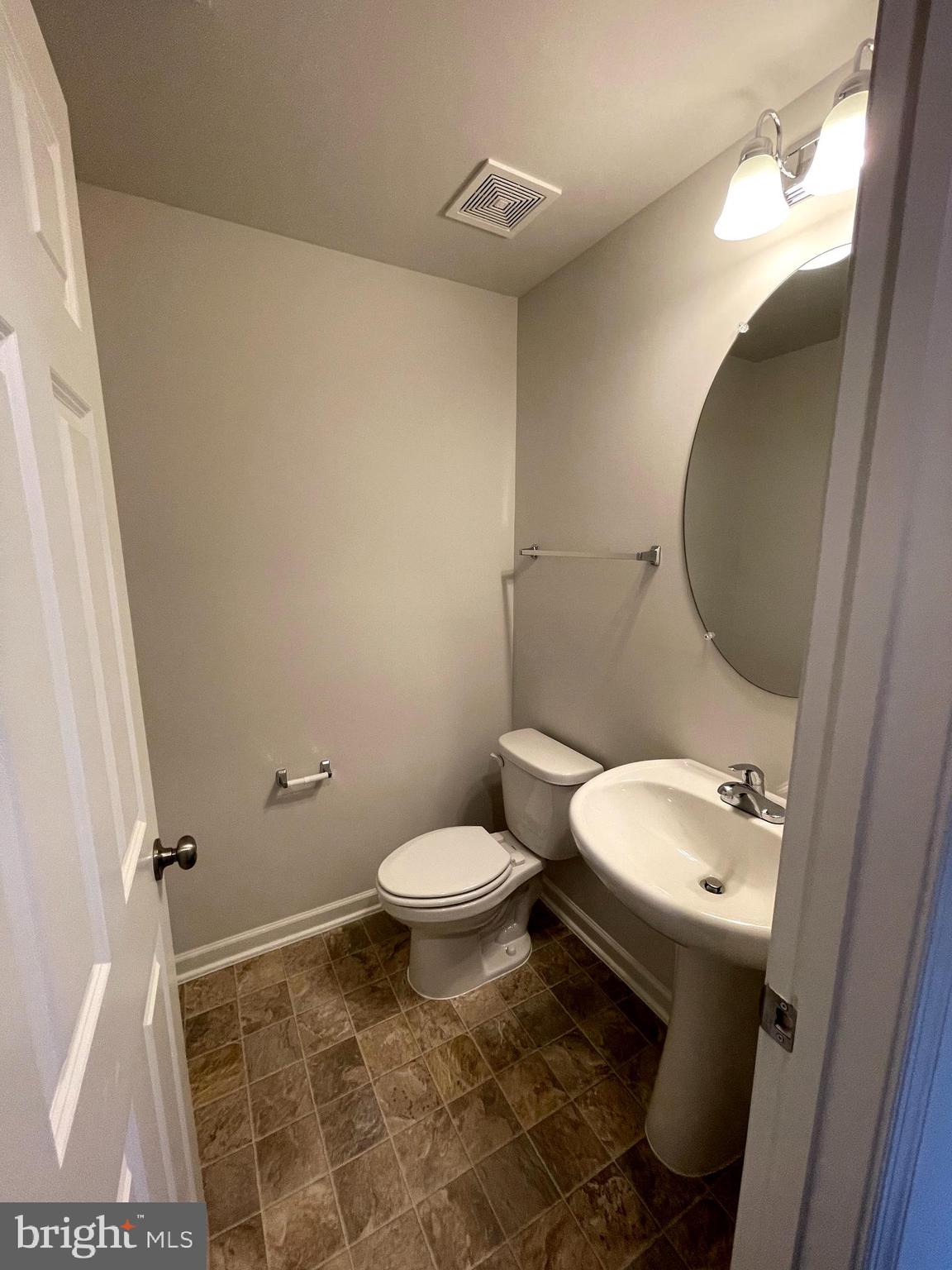 SNOWDEN BRIDGE - Residential Lease