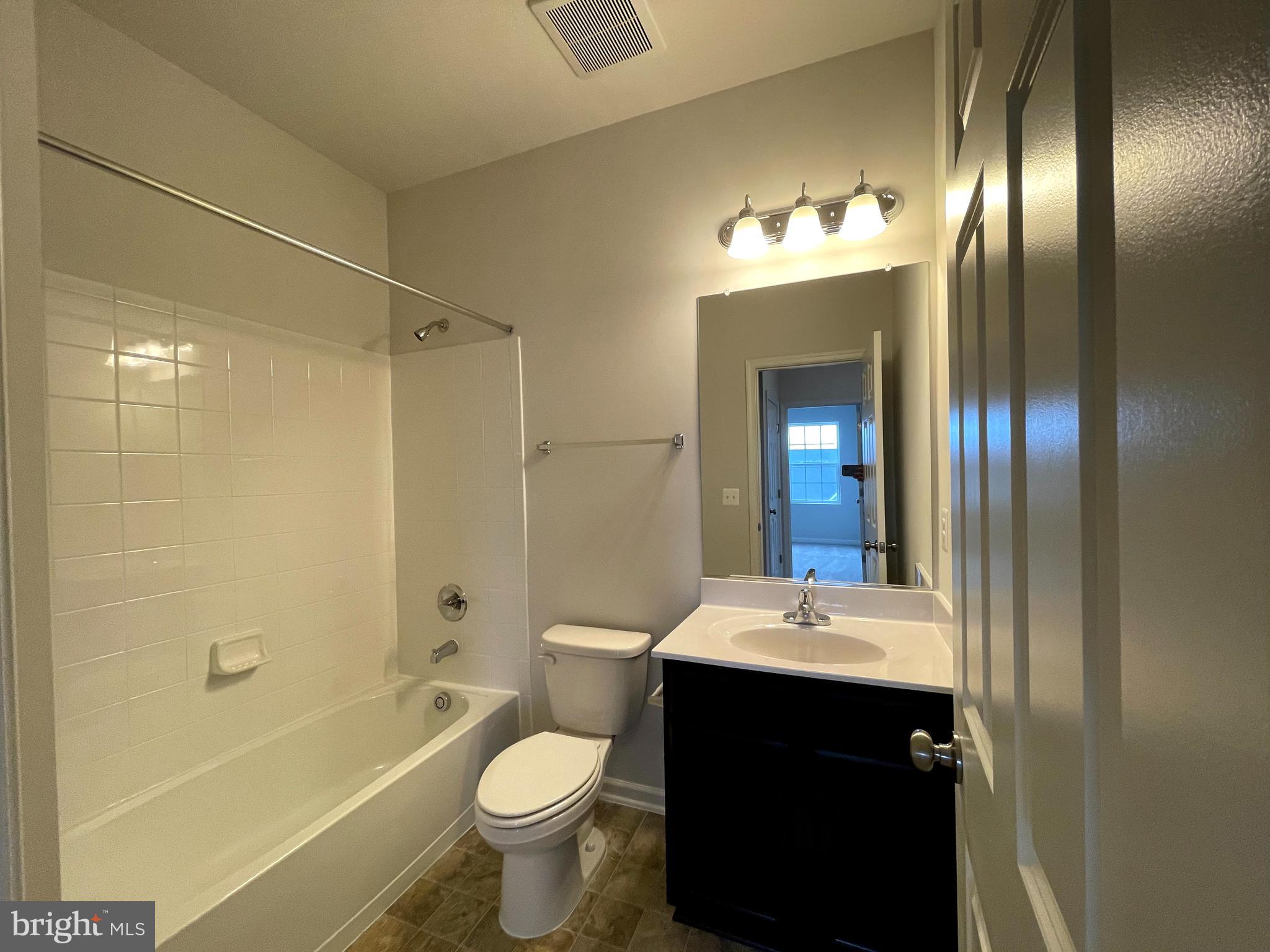 SNOWDEN BRIDGE - Residential Lease