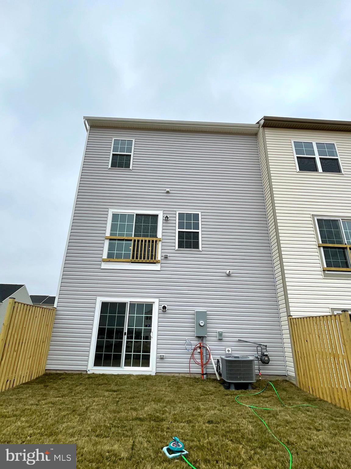 SNOWDEN BRIDGE - Residential Lease