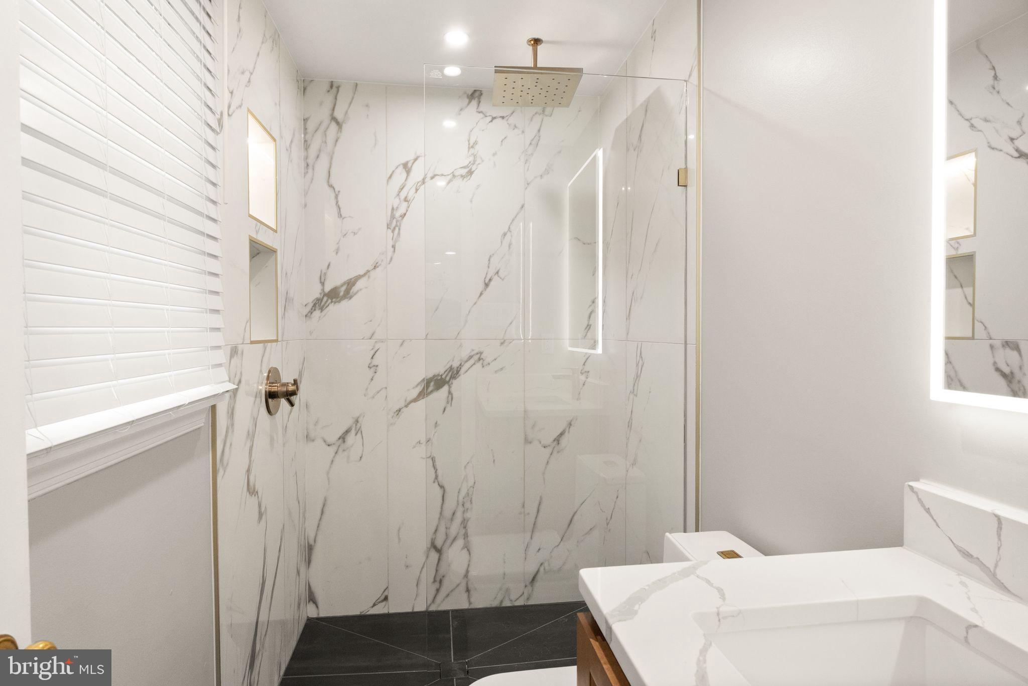 NOKESVILLE - Residential