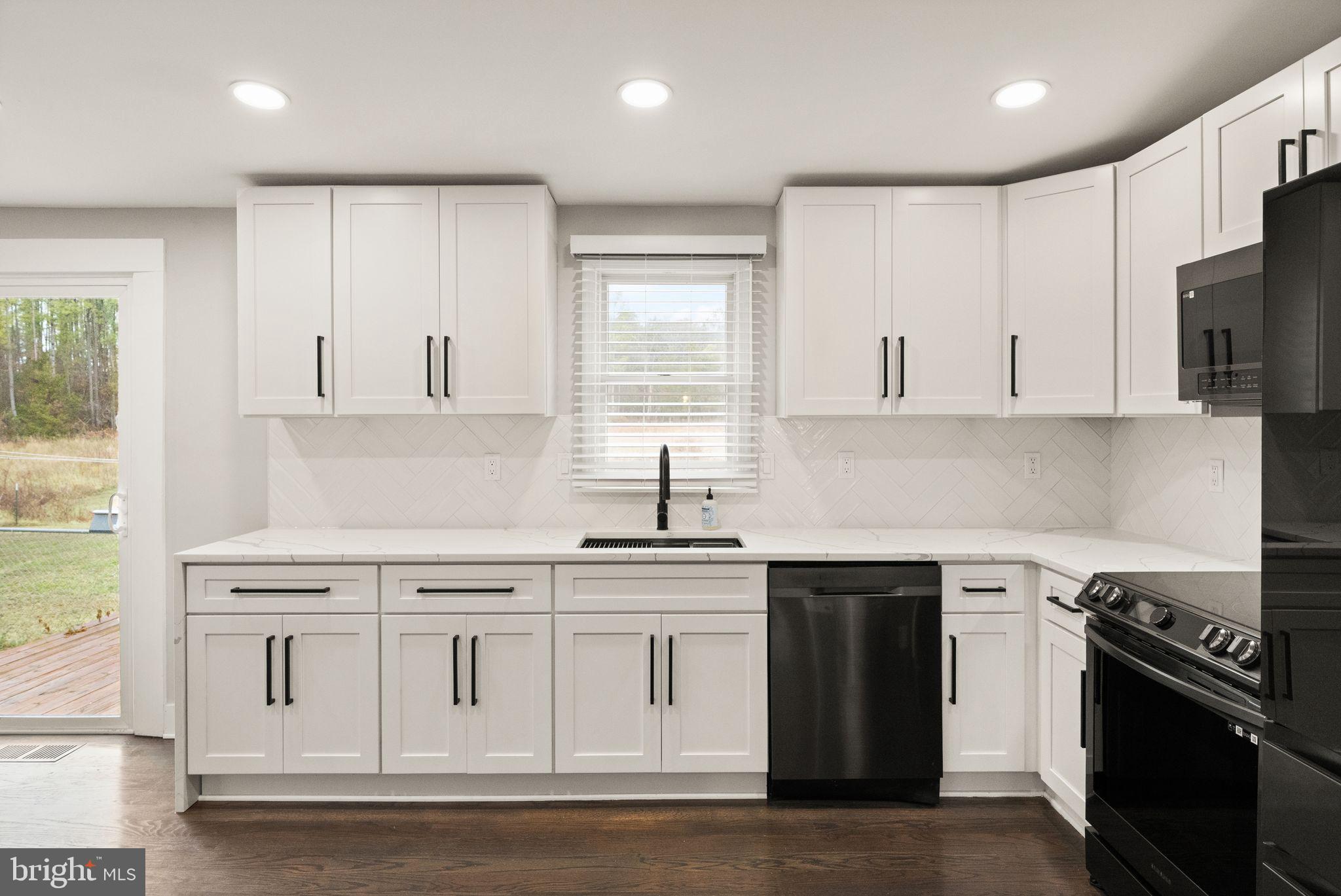 NOKESVILLE - Residential