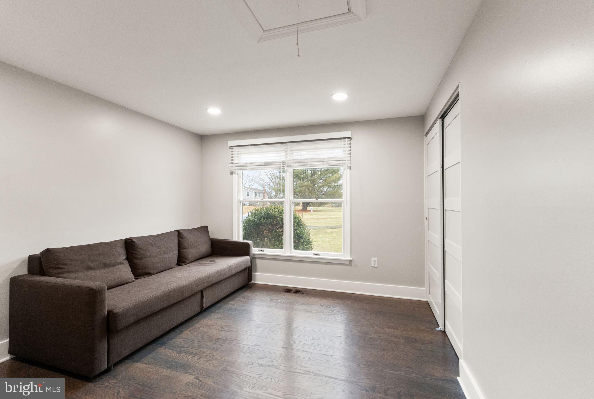 NOKESVILLE - Residential