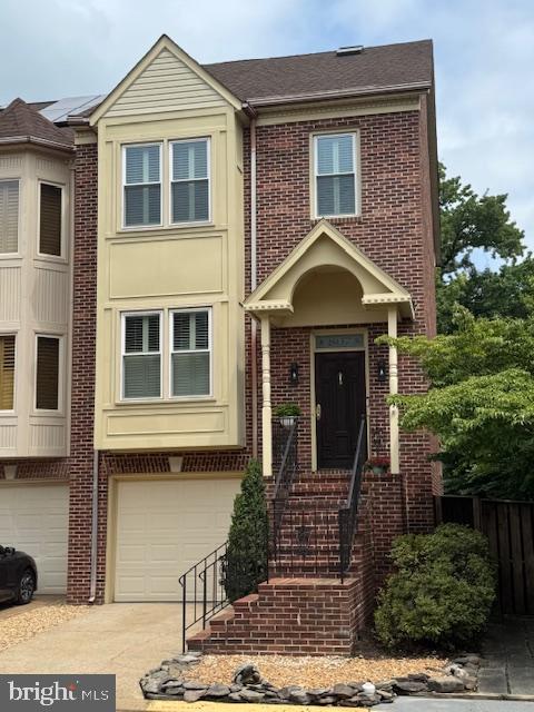 807 SHAW COURT