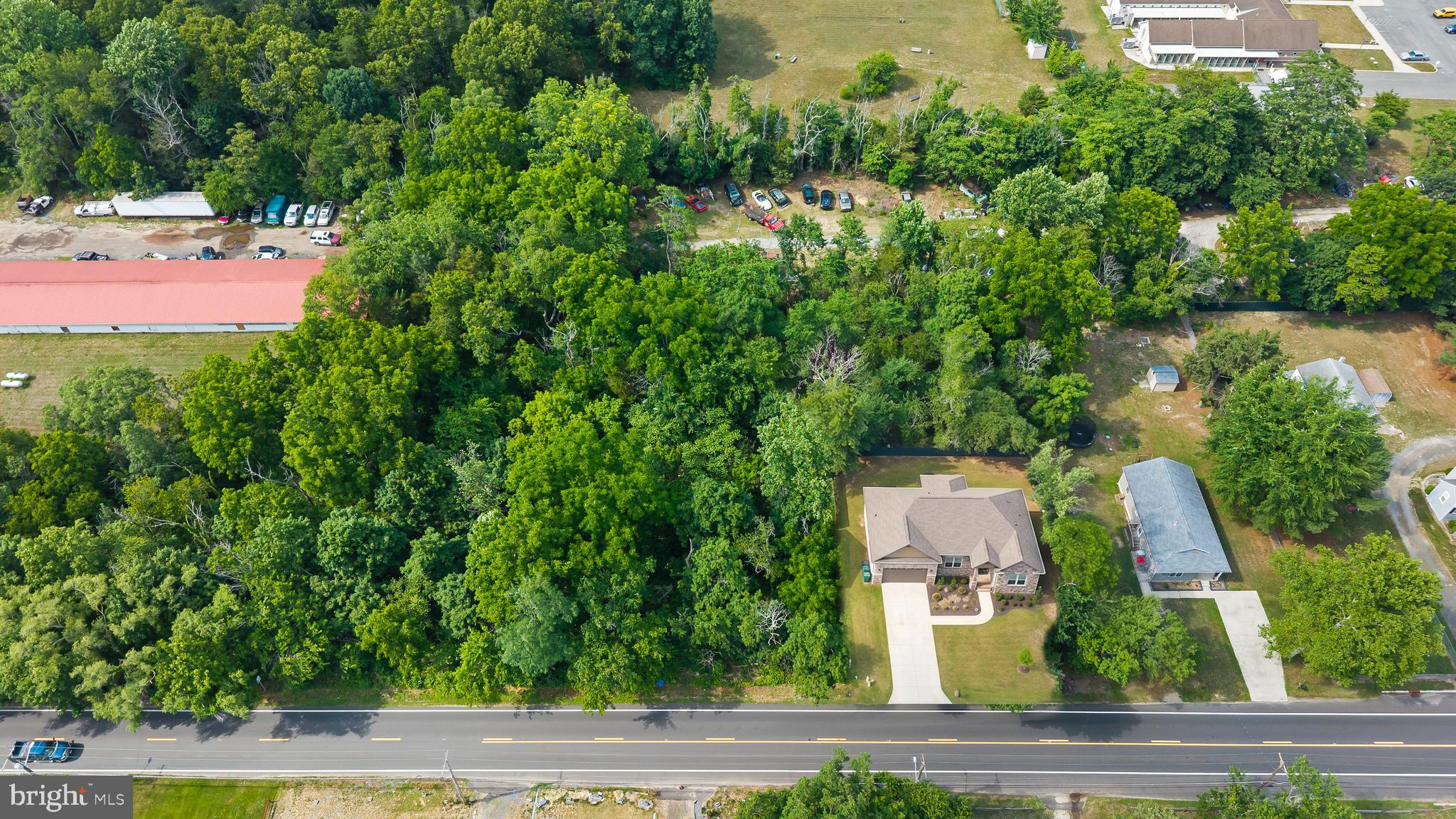 1050 W OAK ROAD