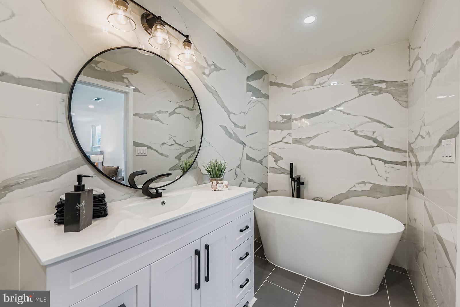 BELLONA-GITTINGS HISTORIC DISTRICT - Residential