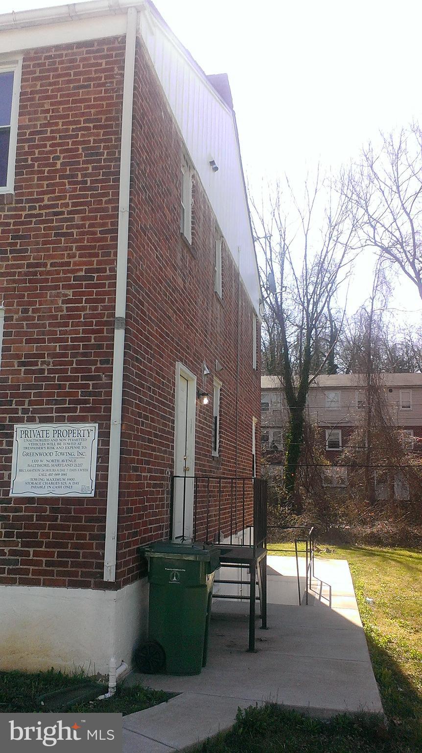 WINDSOR HILLS - Residential Lease