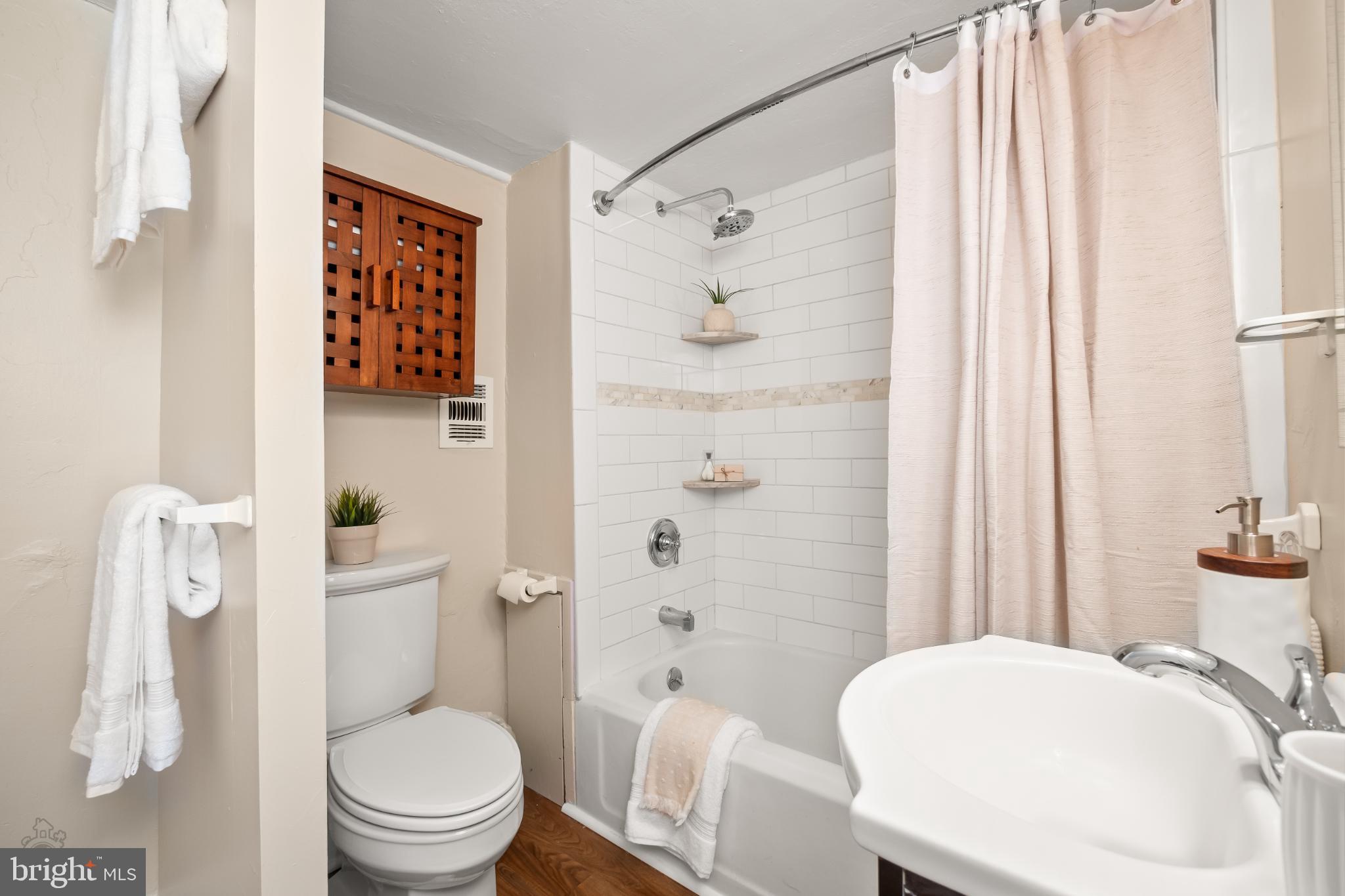 MT AIRY (WEST) - Residential