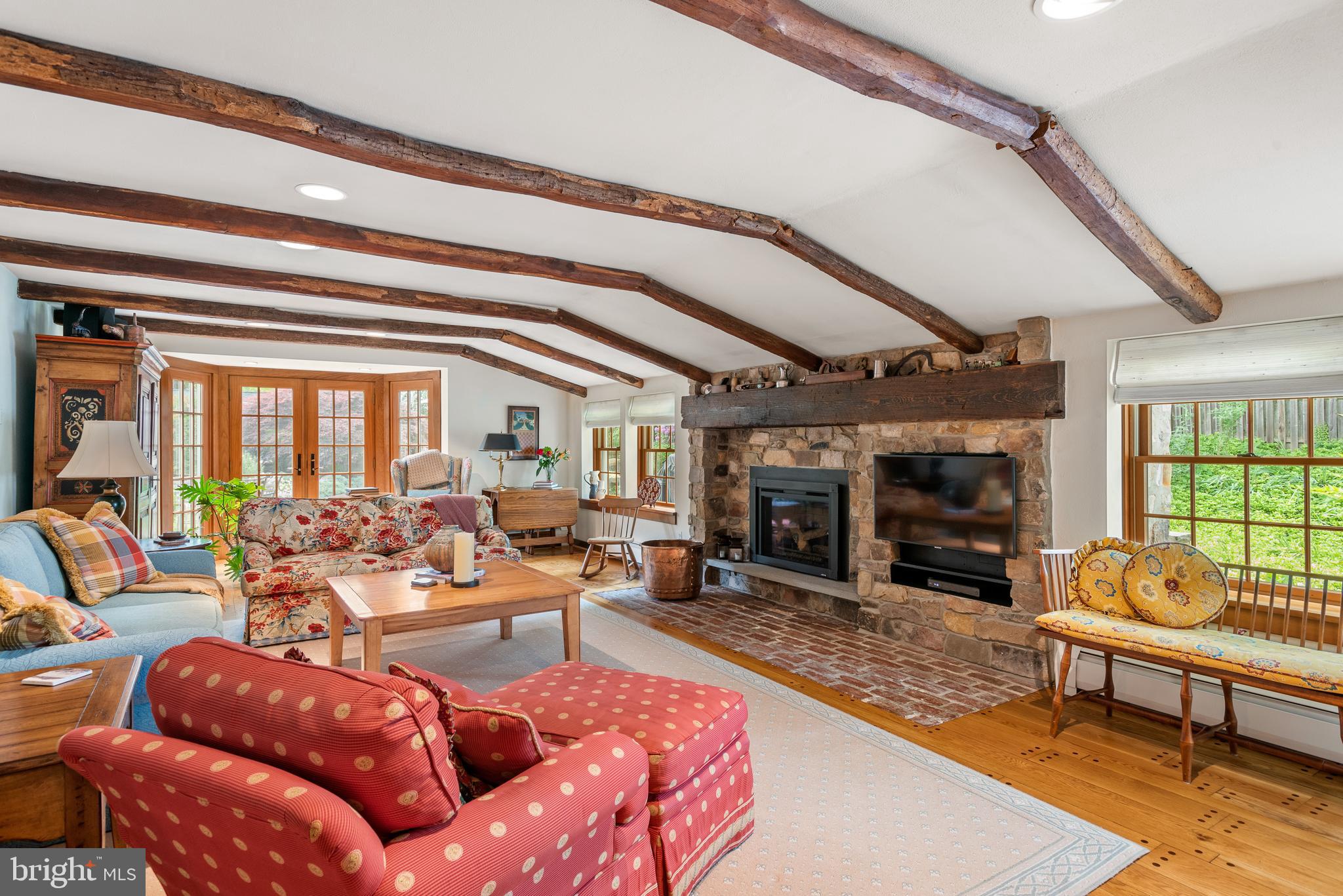 GLENHARDIE - Residential