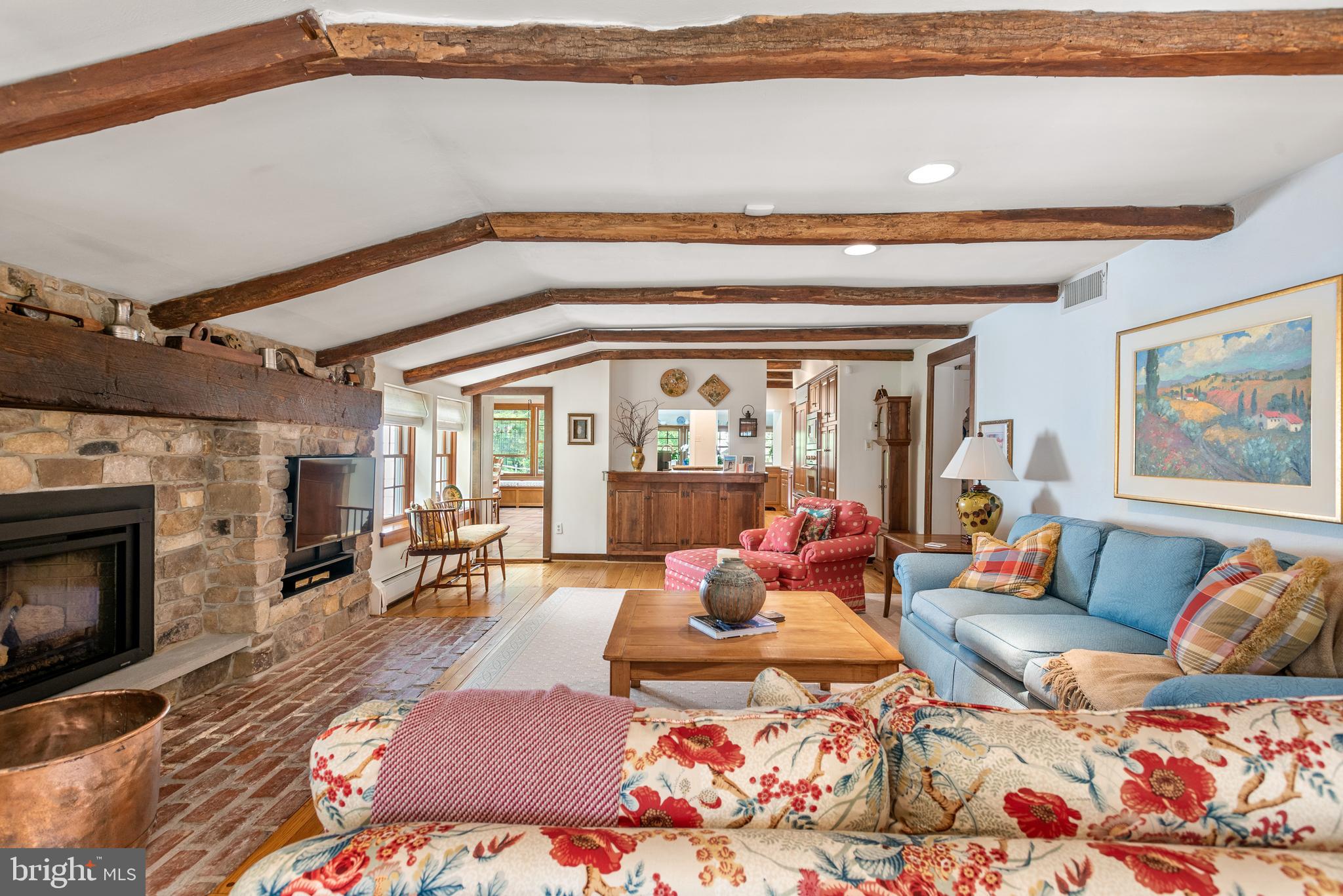 GLENHARDIE - Residential