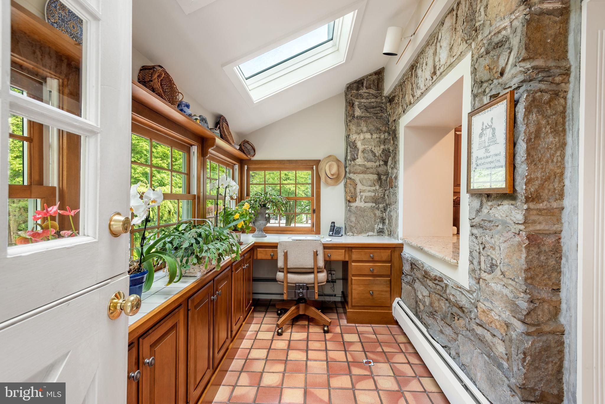 GLENHARDIE - Residential