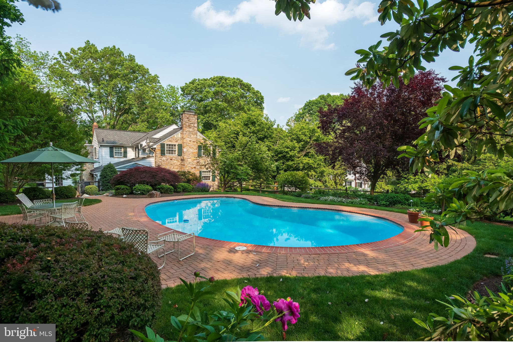 GLENHARDIE - Residential