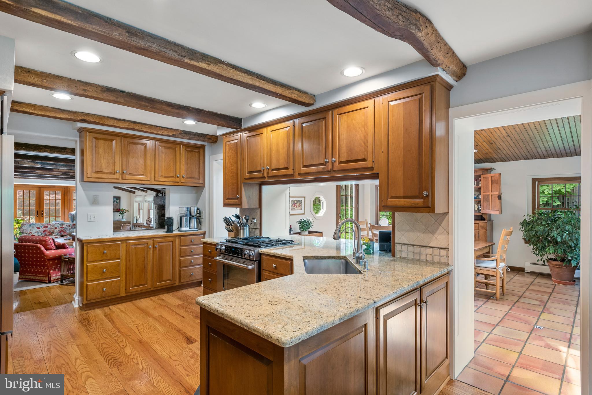 GLENHARDIE - Residential