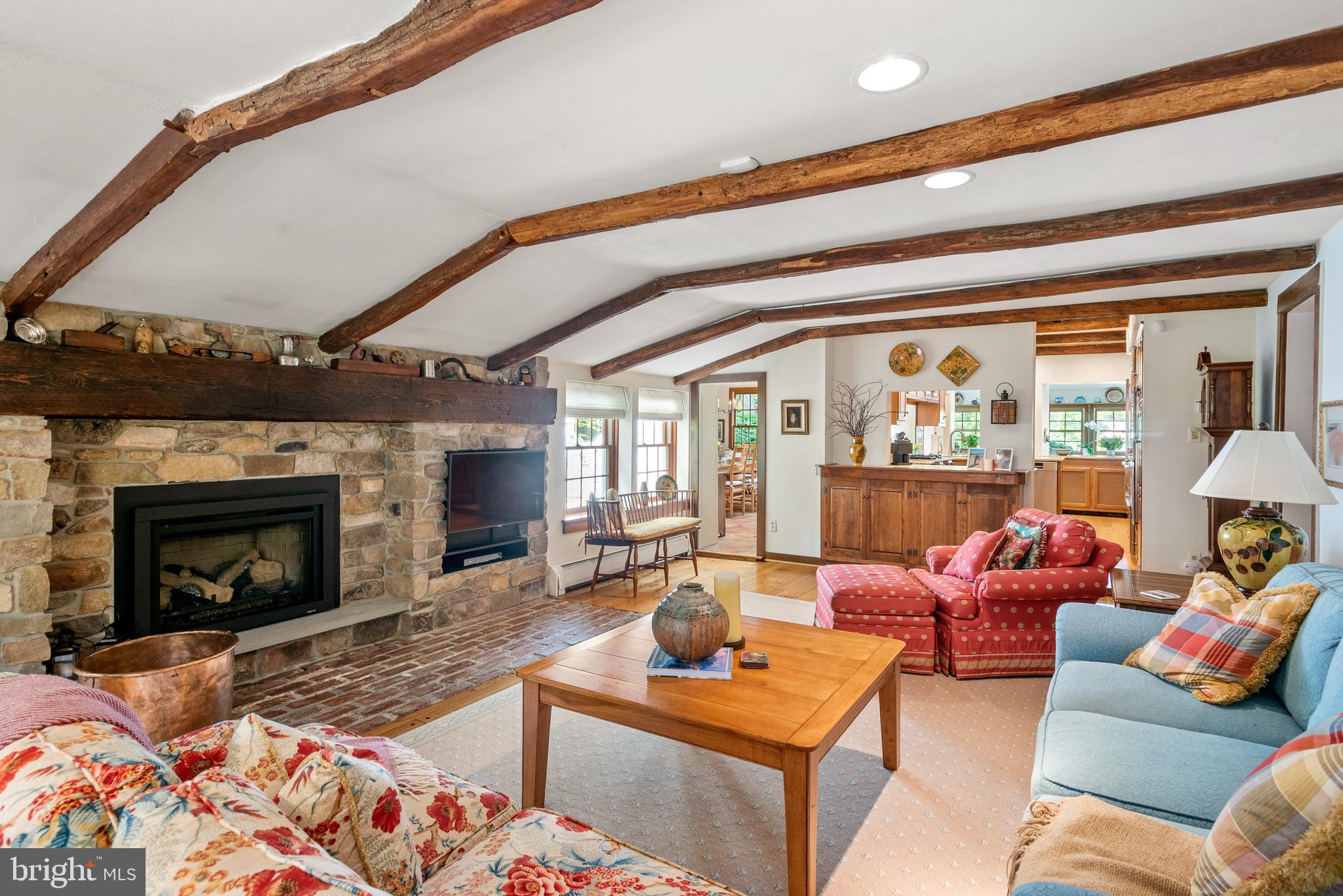 GLENHARDIE - Residential