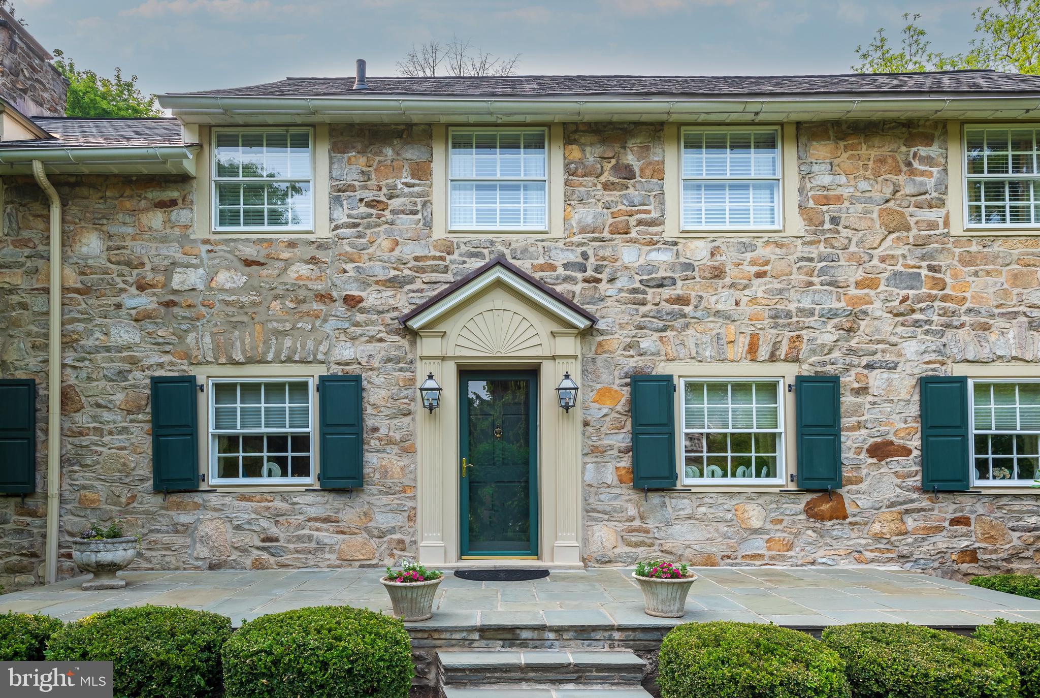 GLENHARDIE - Residential