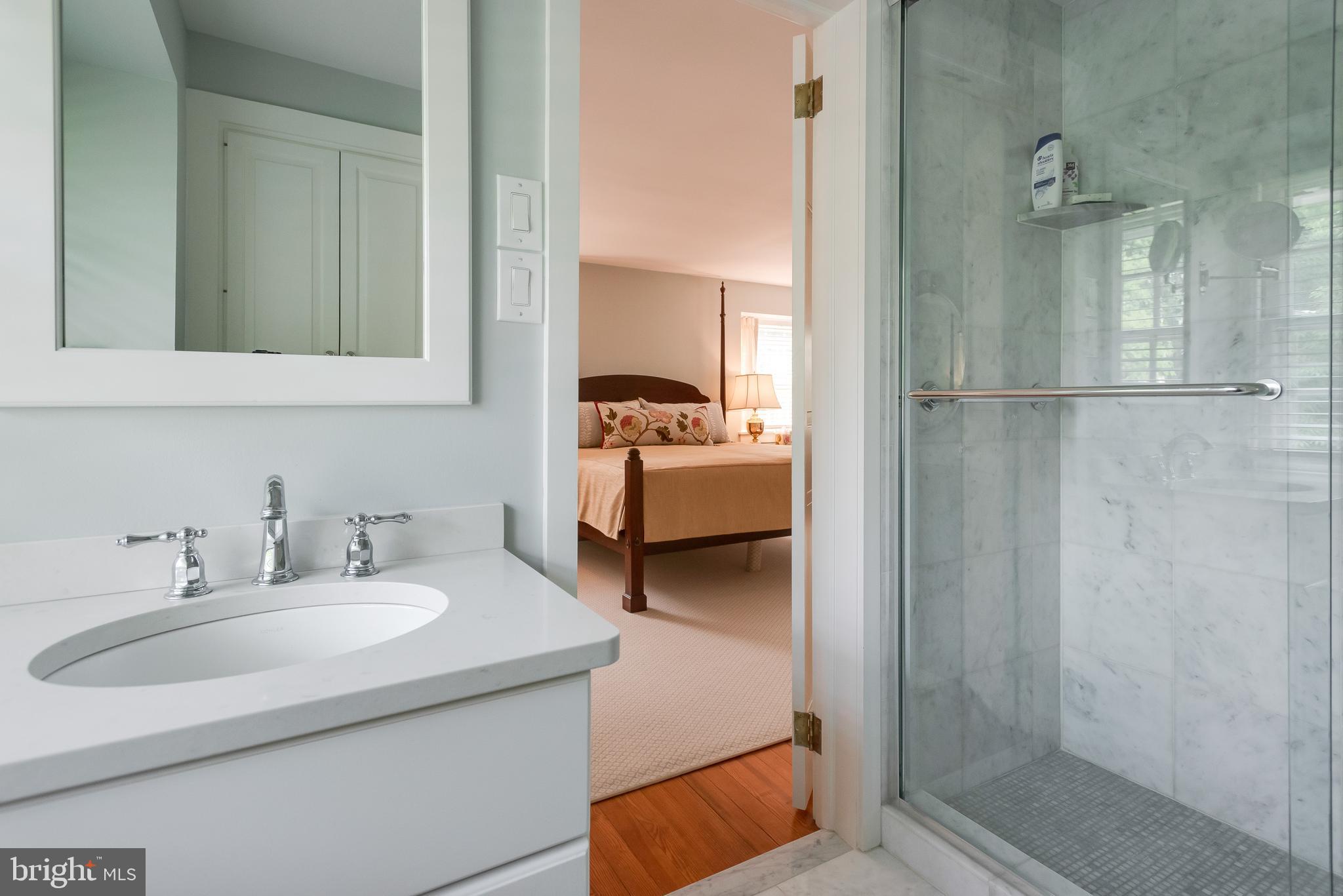 GLENHARDIE - Residential