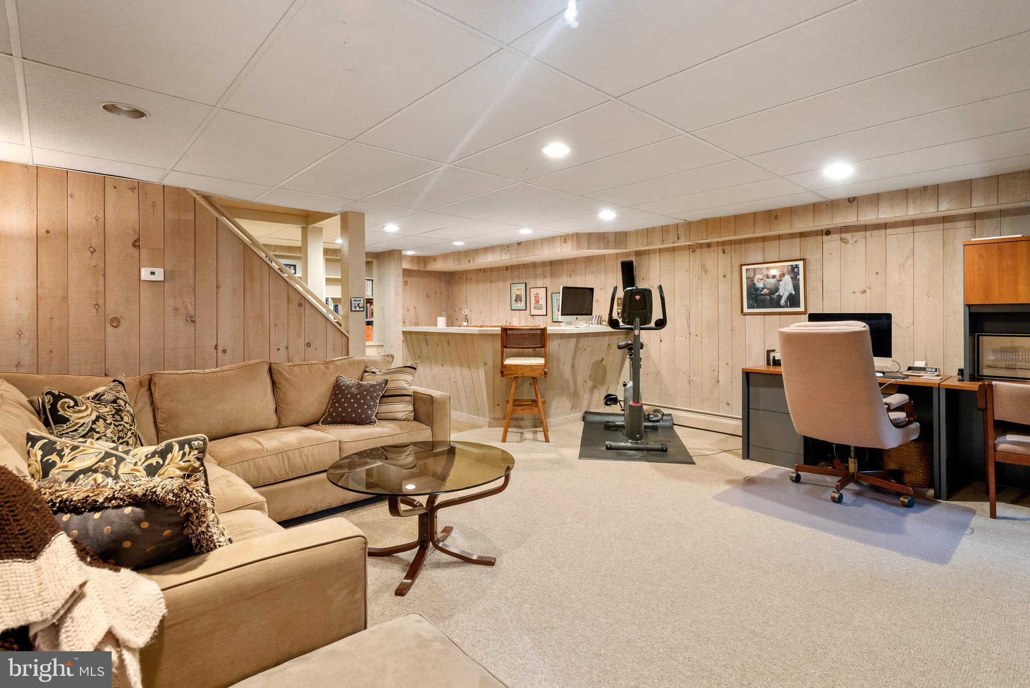 GLENHARDIE - Residential