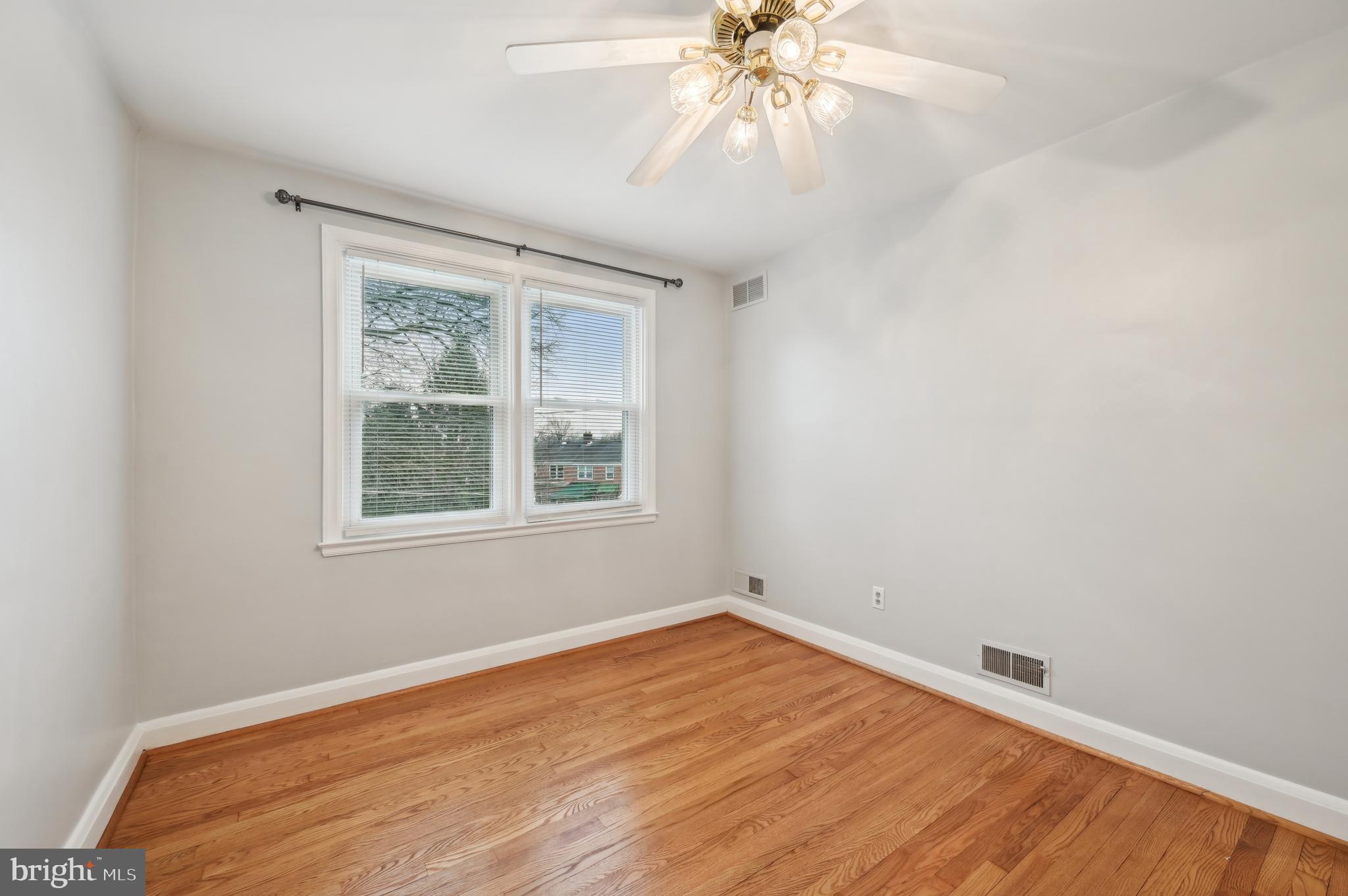 MOUNT RIDGE - Residential