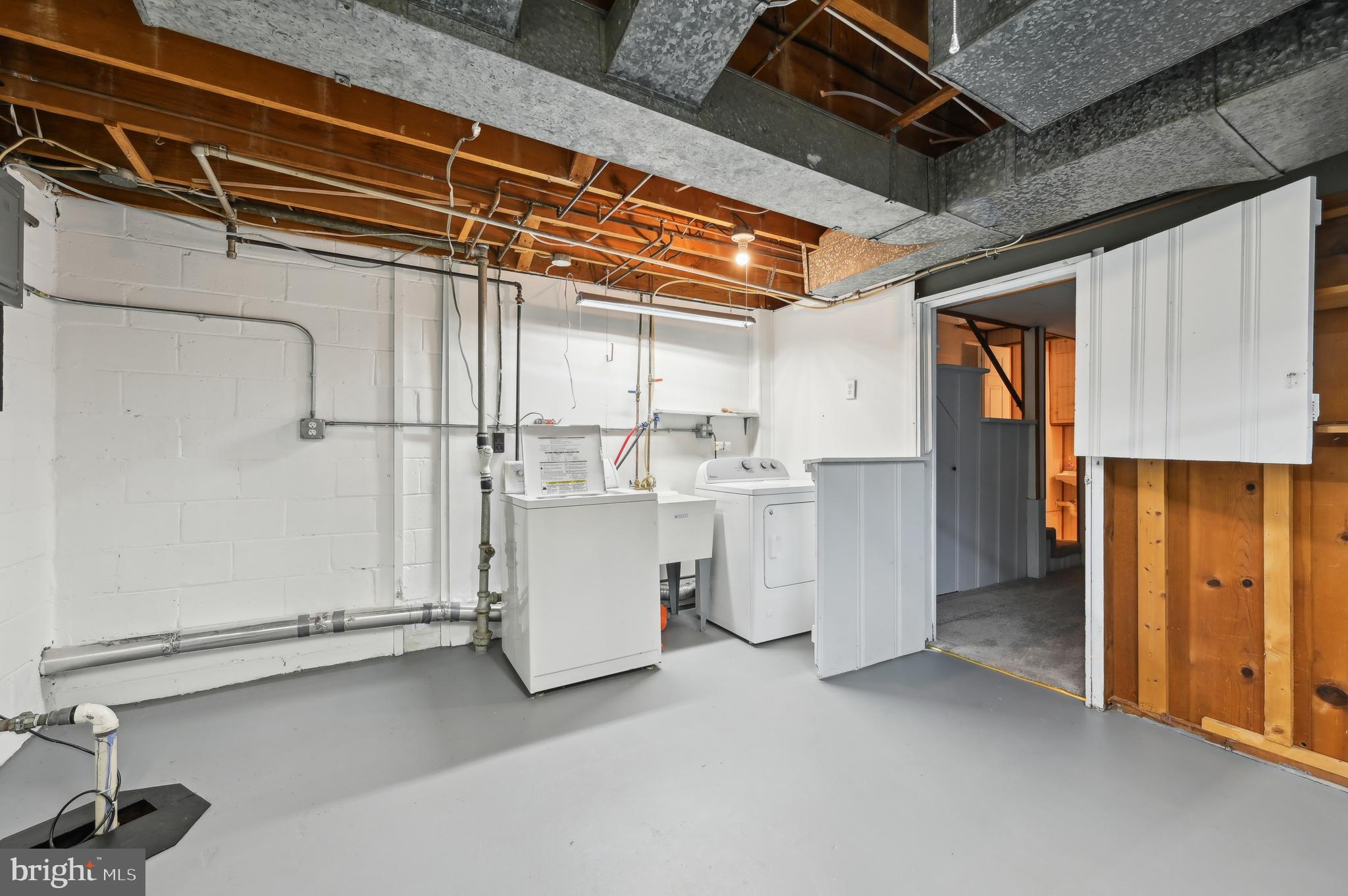 MOUNT RIDGE - Residential