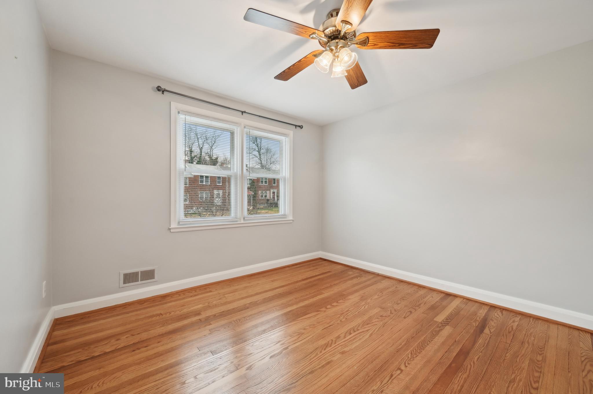 MOUNT RIDGE - Residential