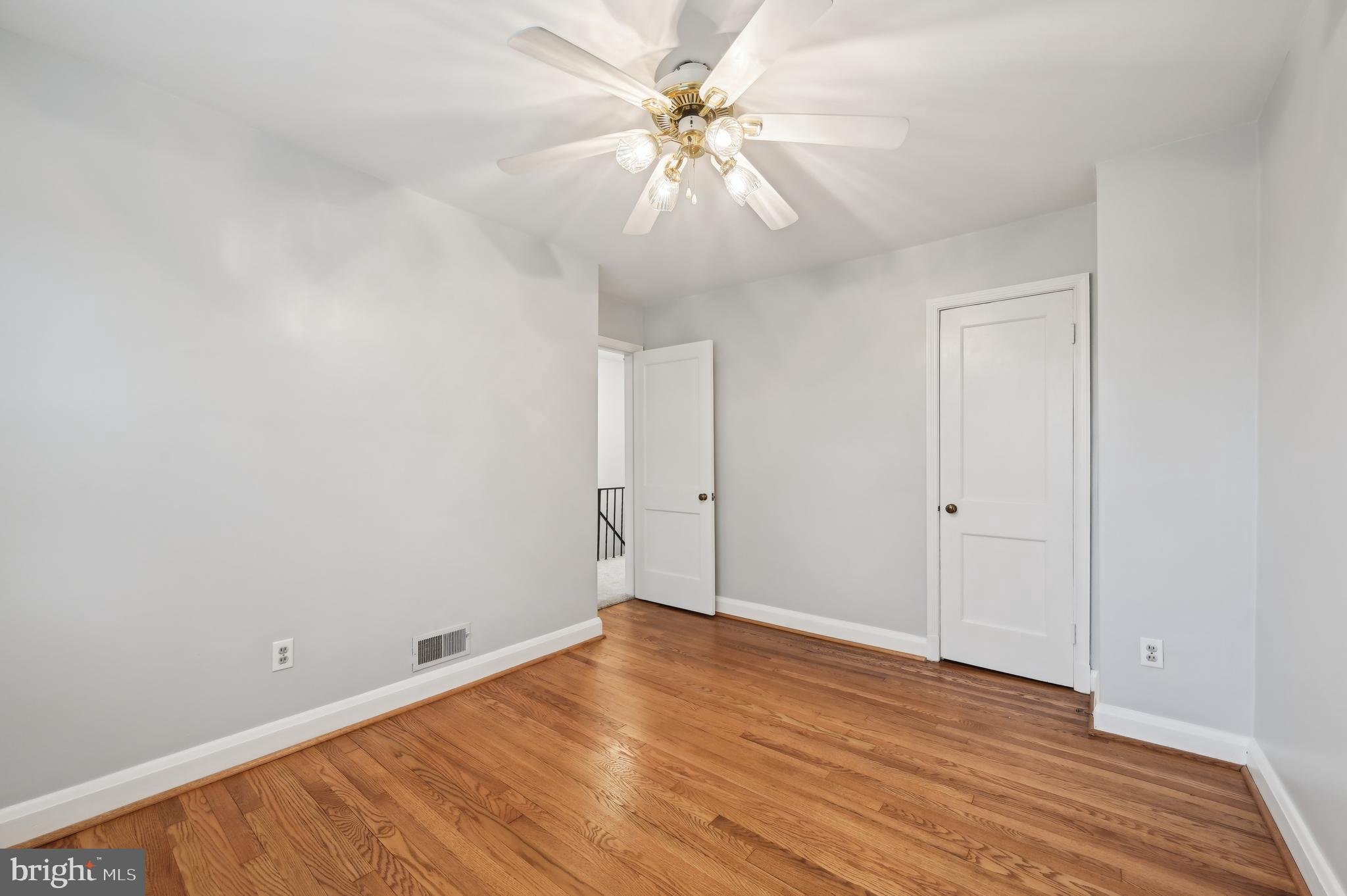 MOUNT RIDGE - Residential