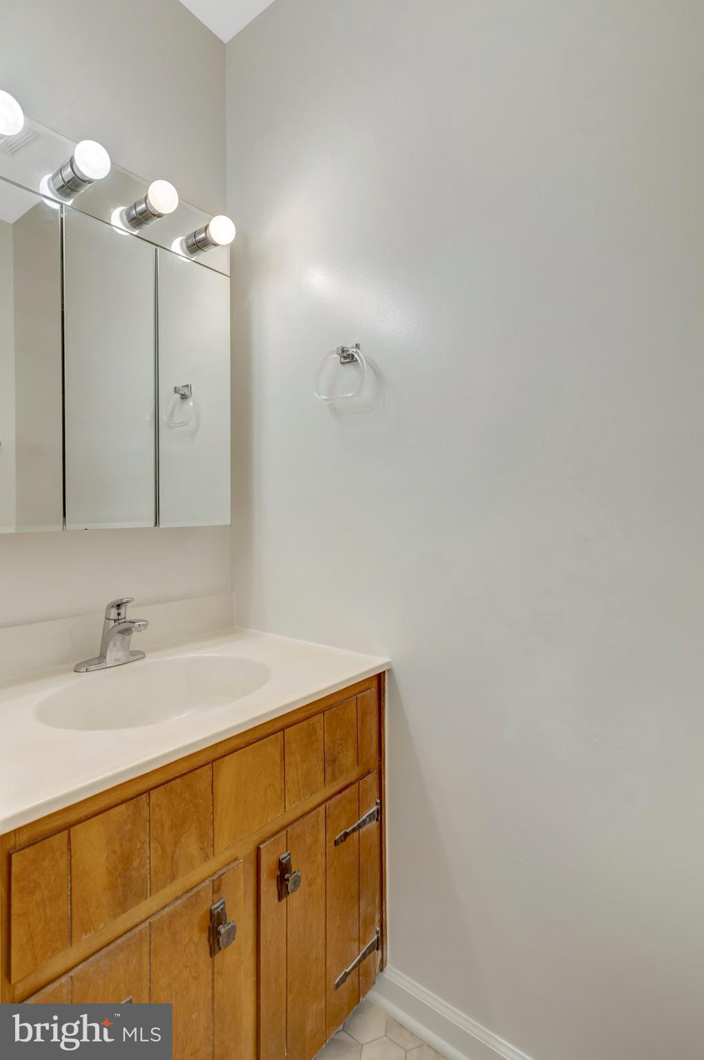 AY VIEW ESTATES - Residential