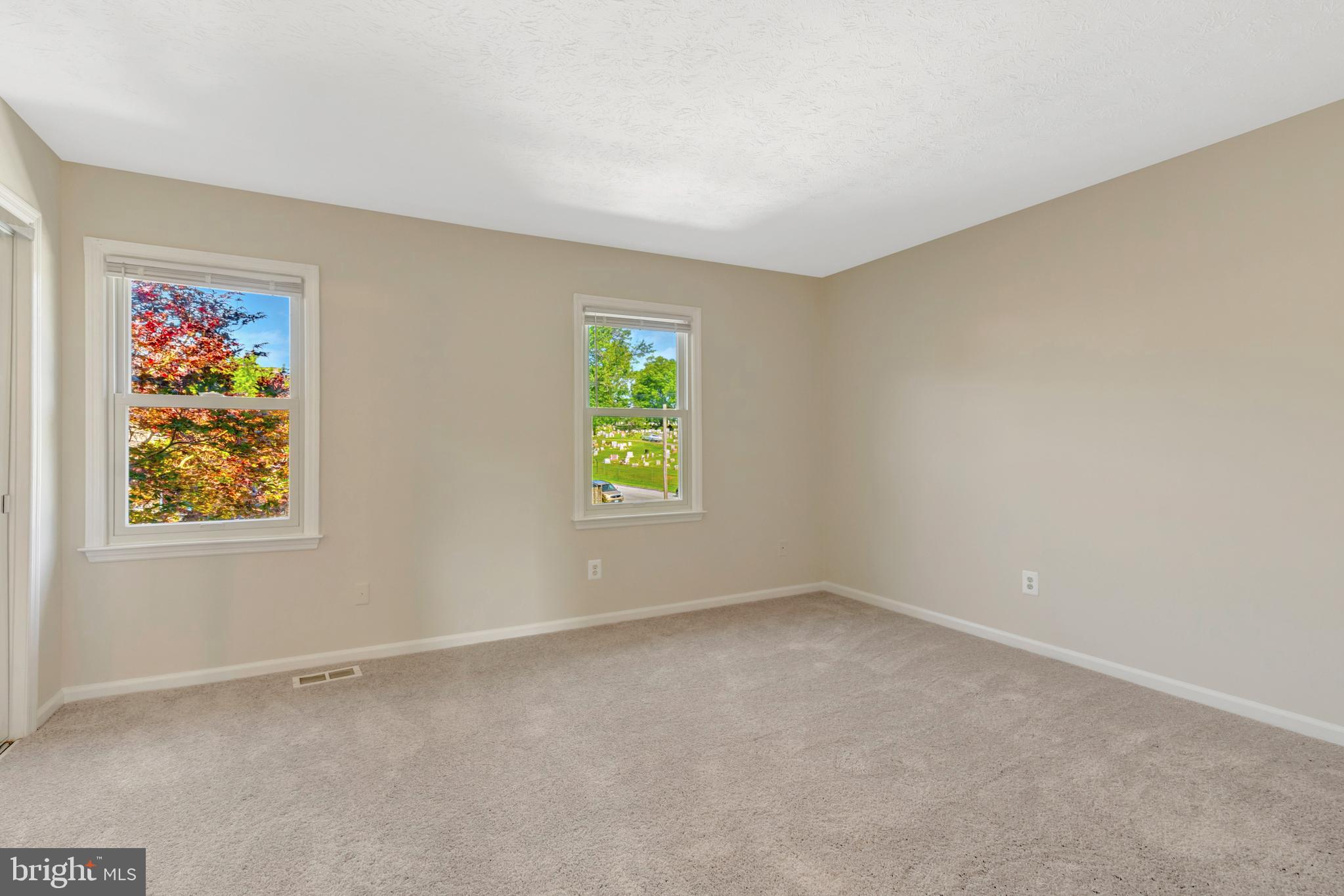 AY VIEW ESTATES - Residential