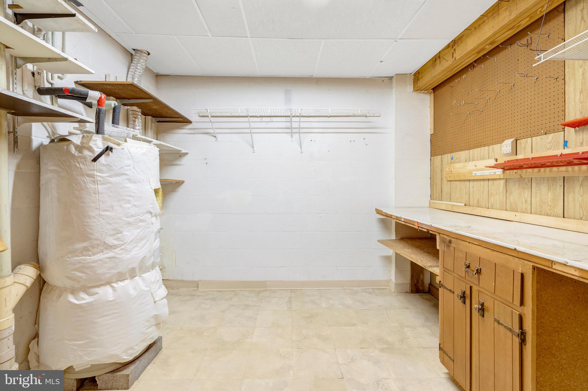 AY VIEW ESTATES - Residential